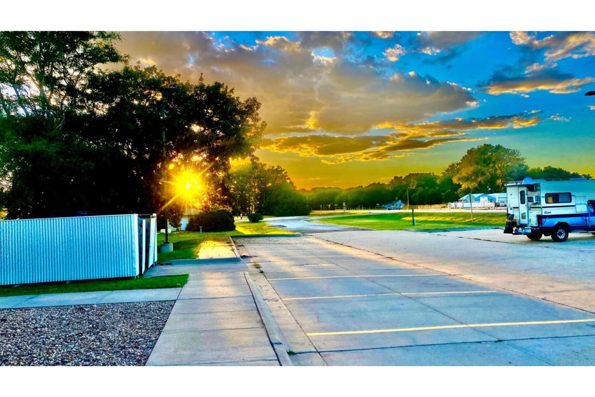 Park View Inn & Suites, Hoisington photo 36