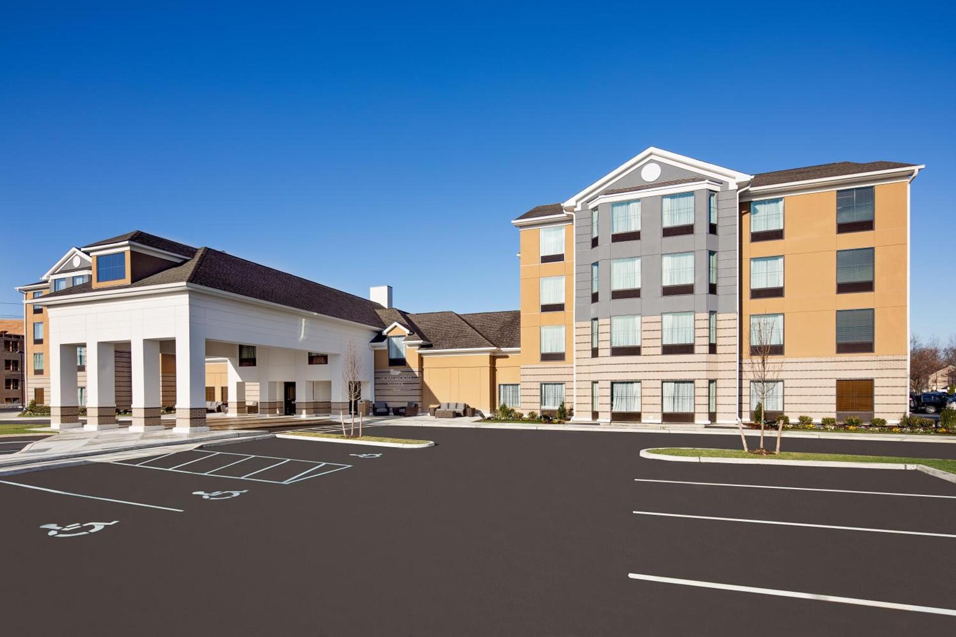 Homewood Suites By Hilton Ronkonkoma — hotel in Ronkonkoma