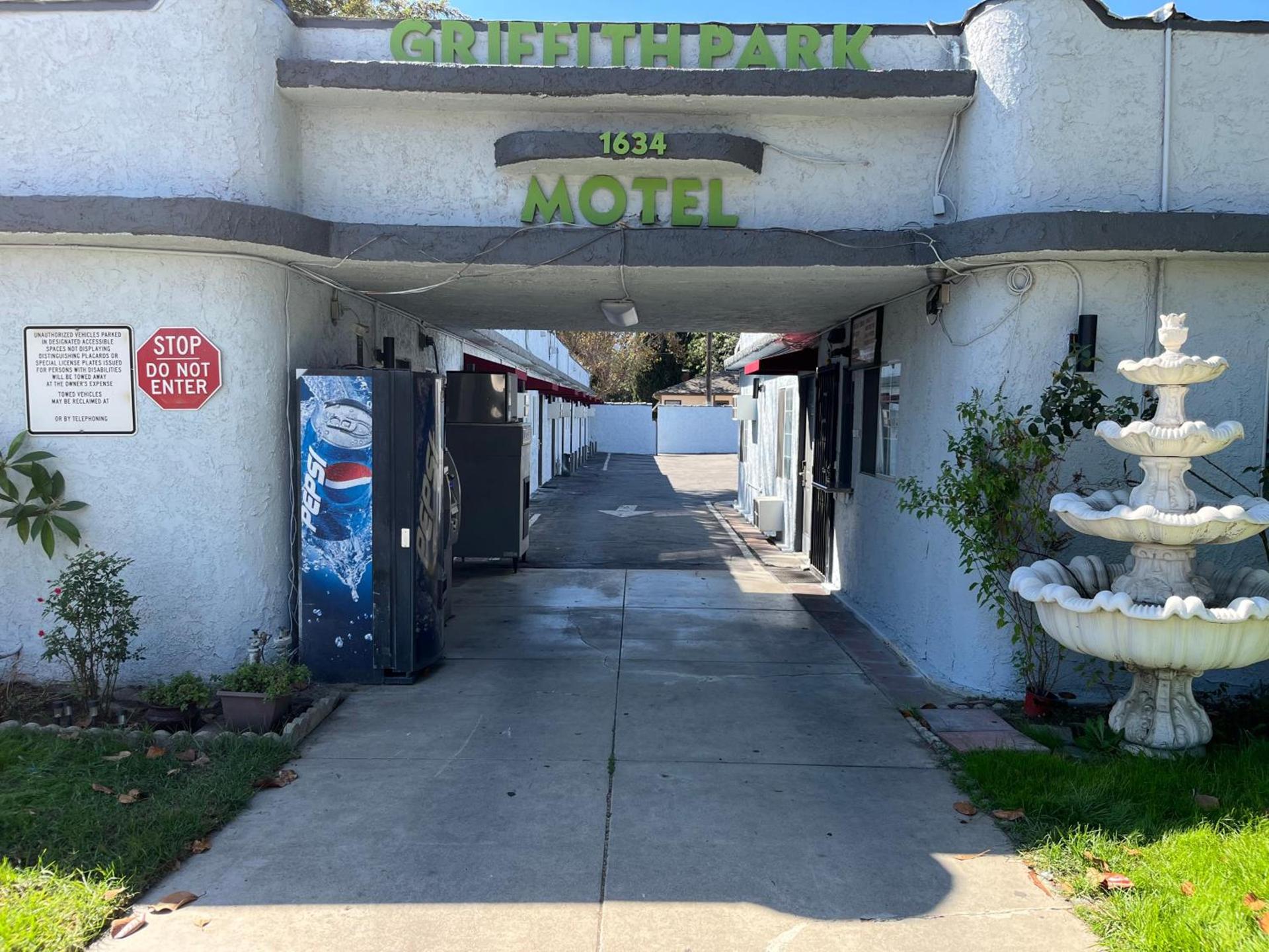 Griffith Park Motel, in Los Angeles Hollywood Area photo 1