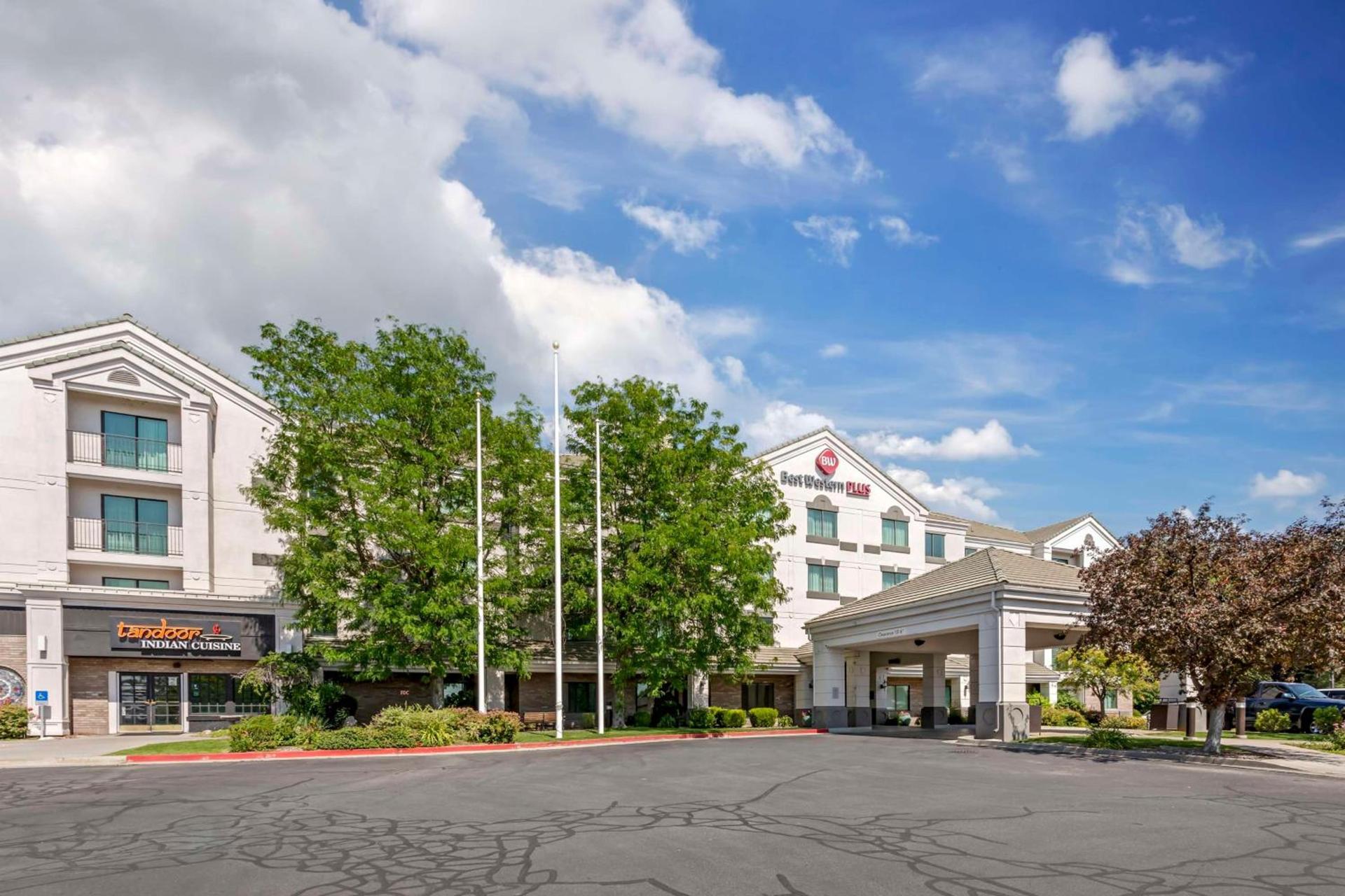 Best Western Plus Provo University Inn photo 21