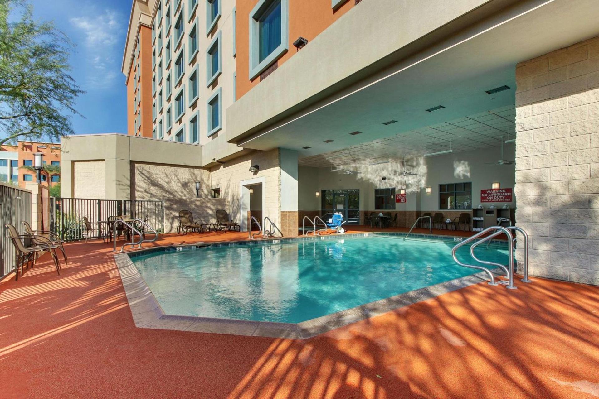 Drury Inn & Suites Phoenix Happy Valley photo 57