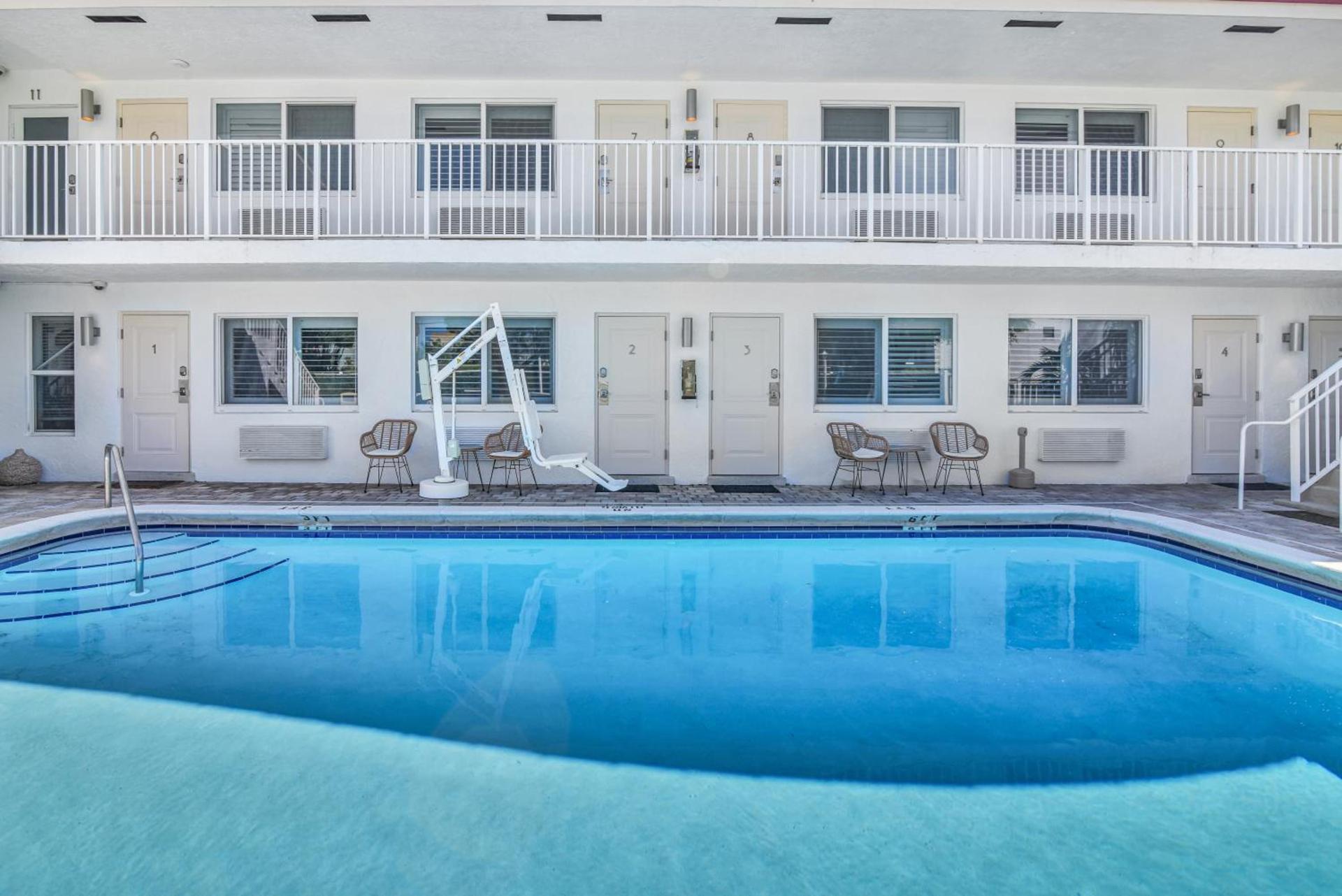 The Shores Hotel photo 5