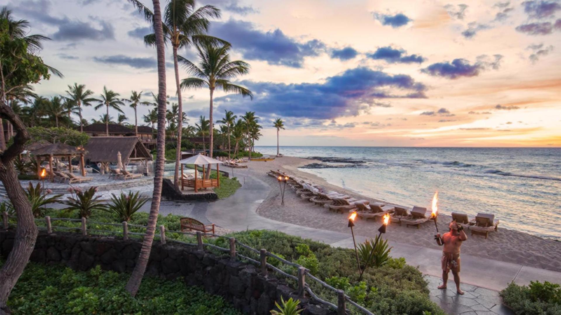 Four Seasons Resort Hualalai photo 32