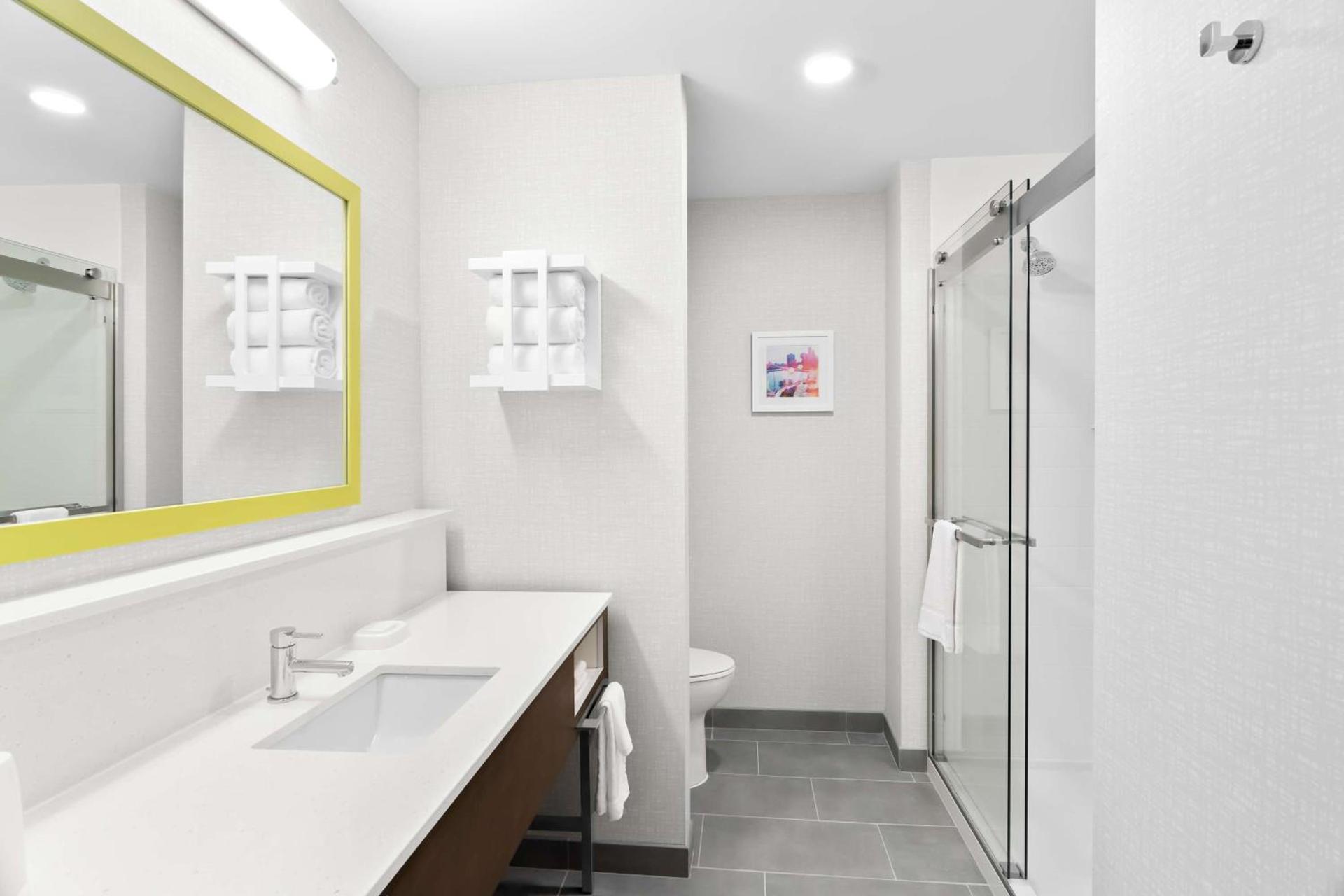 Hampton Inn & Suites Chicago Medical District Uic photo 20