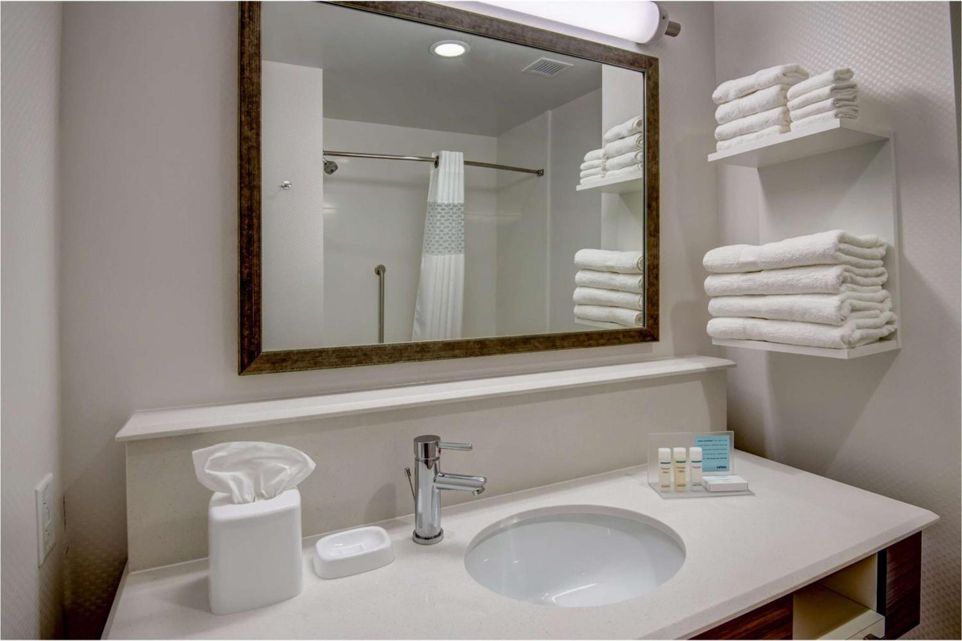 Hampton Inn Plant City photo 29
