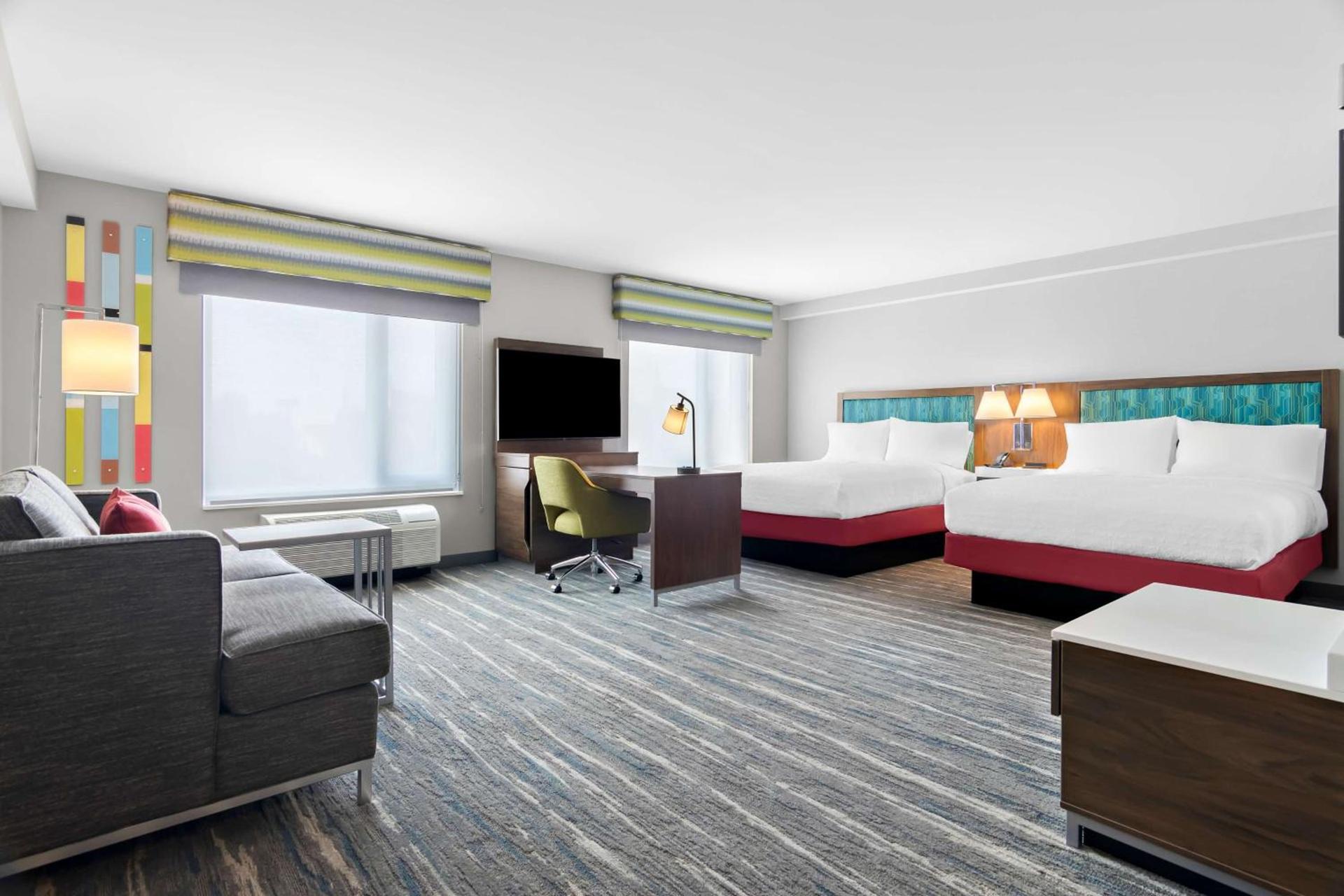 Hampton Inn & Suites Chicago Medical District Uic photo 17