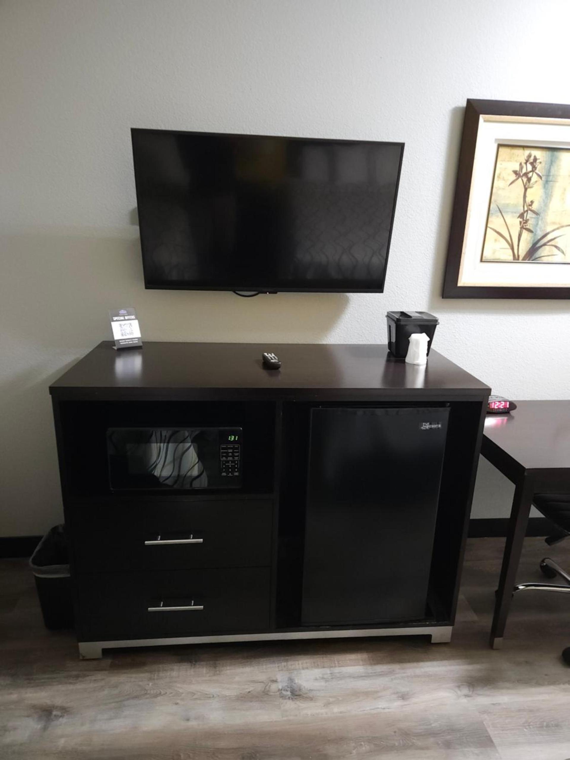 Executive Inn and Suites Tyler photo 17