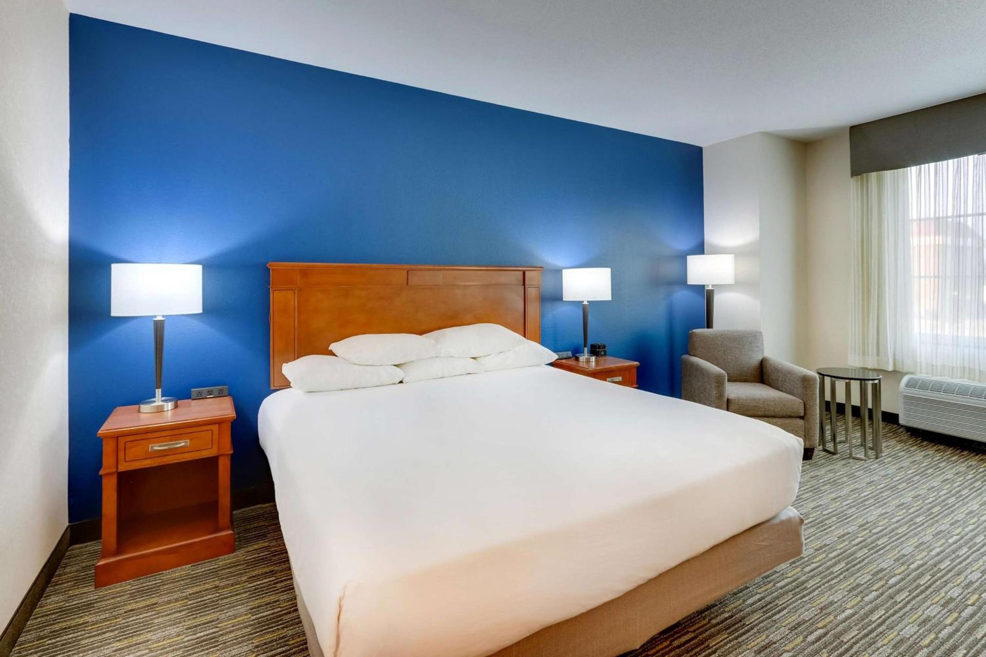 Drury Inn & Suites Sikeston photo 12