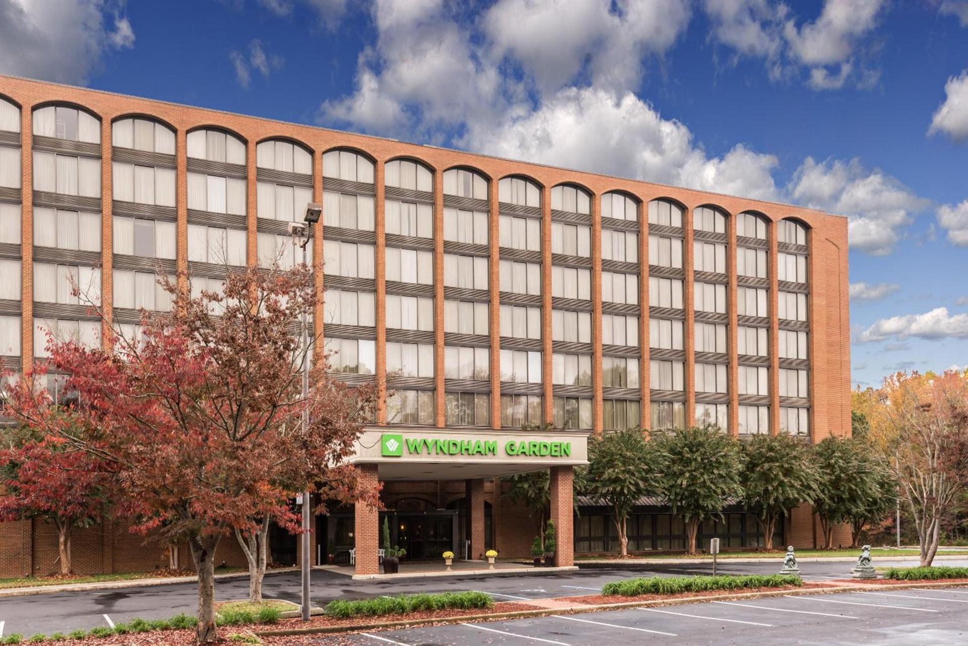 Wyndham Garden Williamsburg Busch Gardens Area photo 8