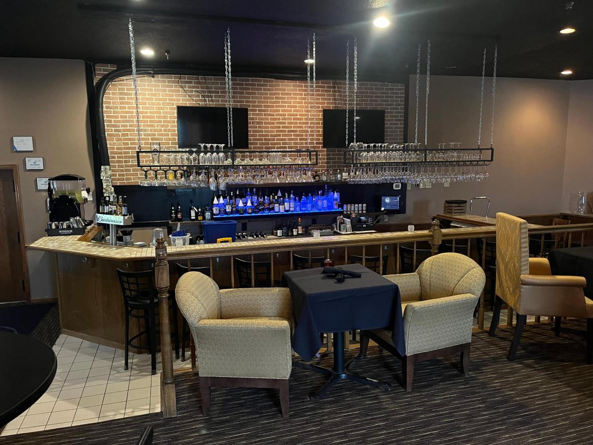 Days Inn by Wyndham Hutchinson photo 36