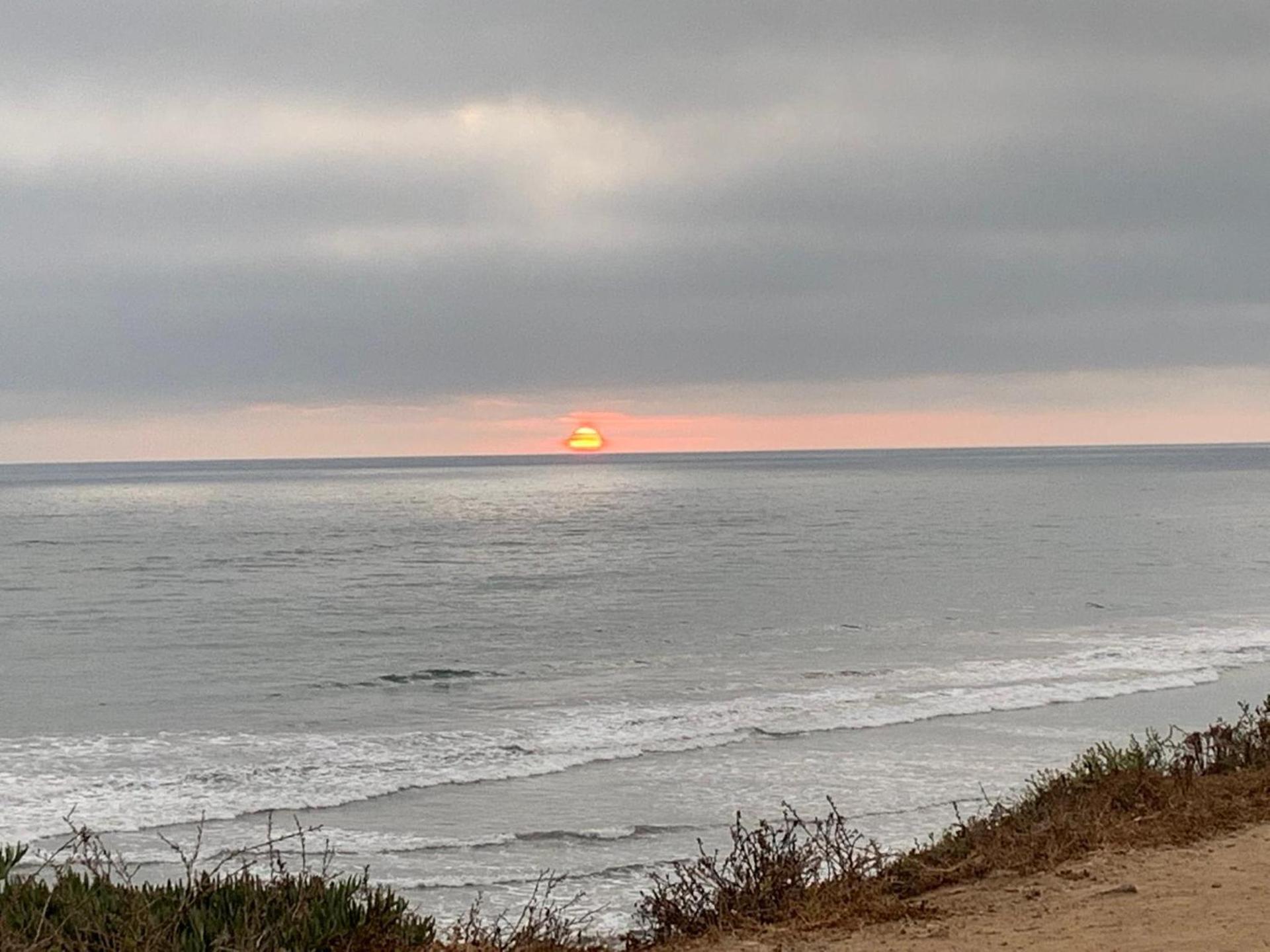 Holiday Inn Express & Suites Carlsbad Beach by IHG photo 39