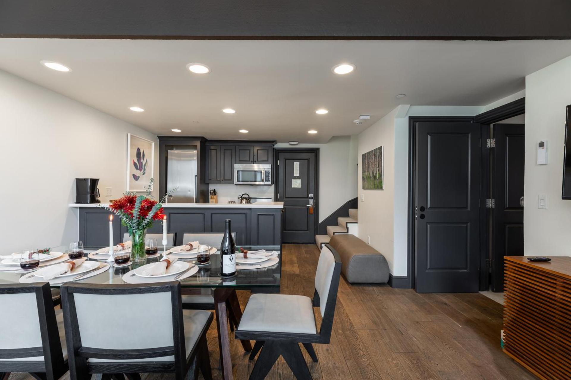 Lodge at Vail Condominiums photo 98