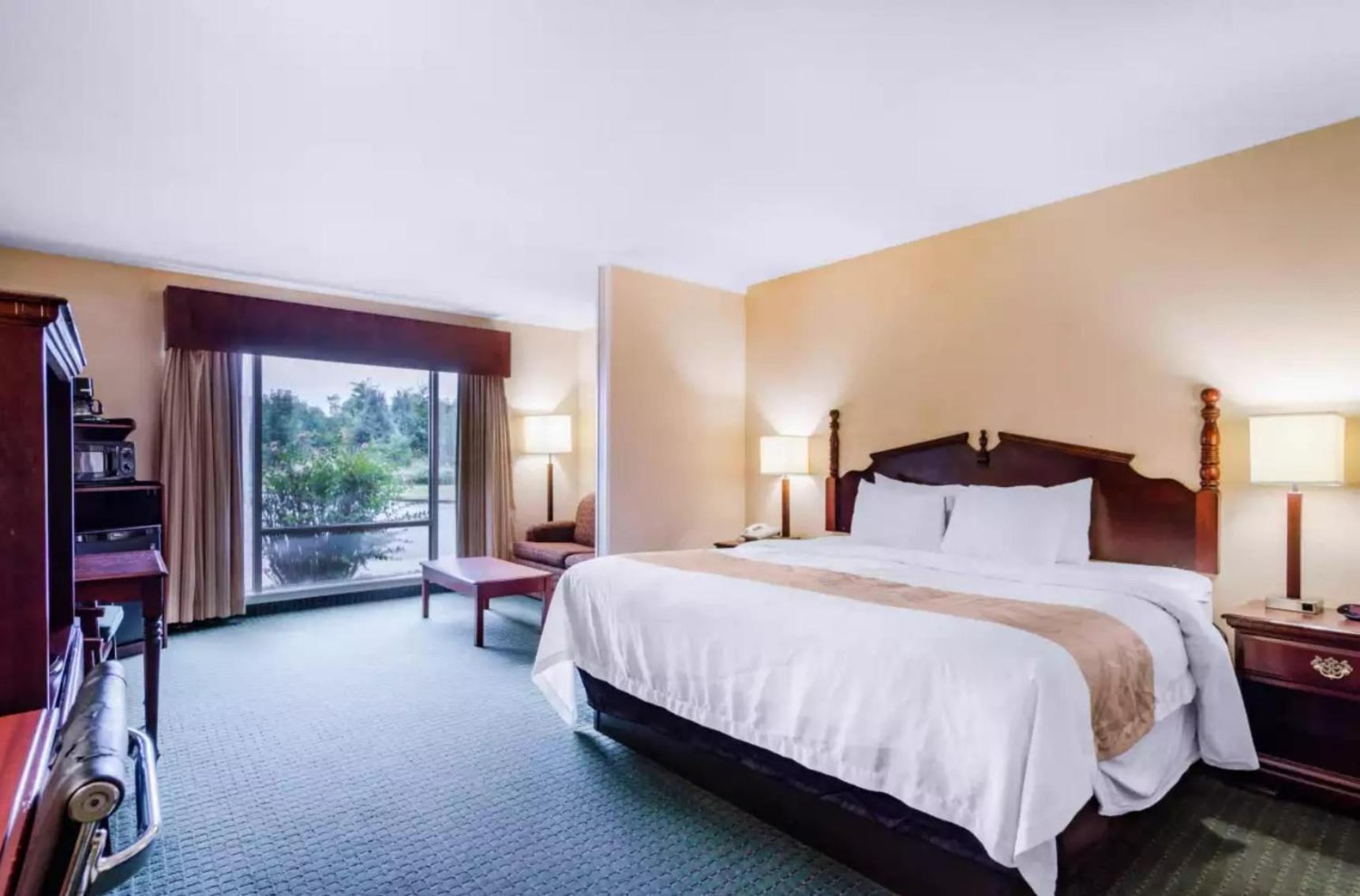 Precious Hotel photo 2