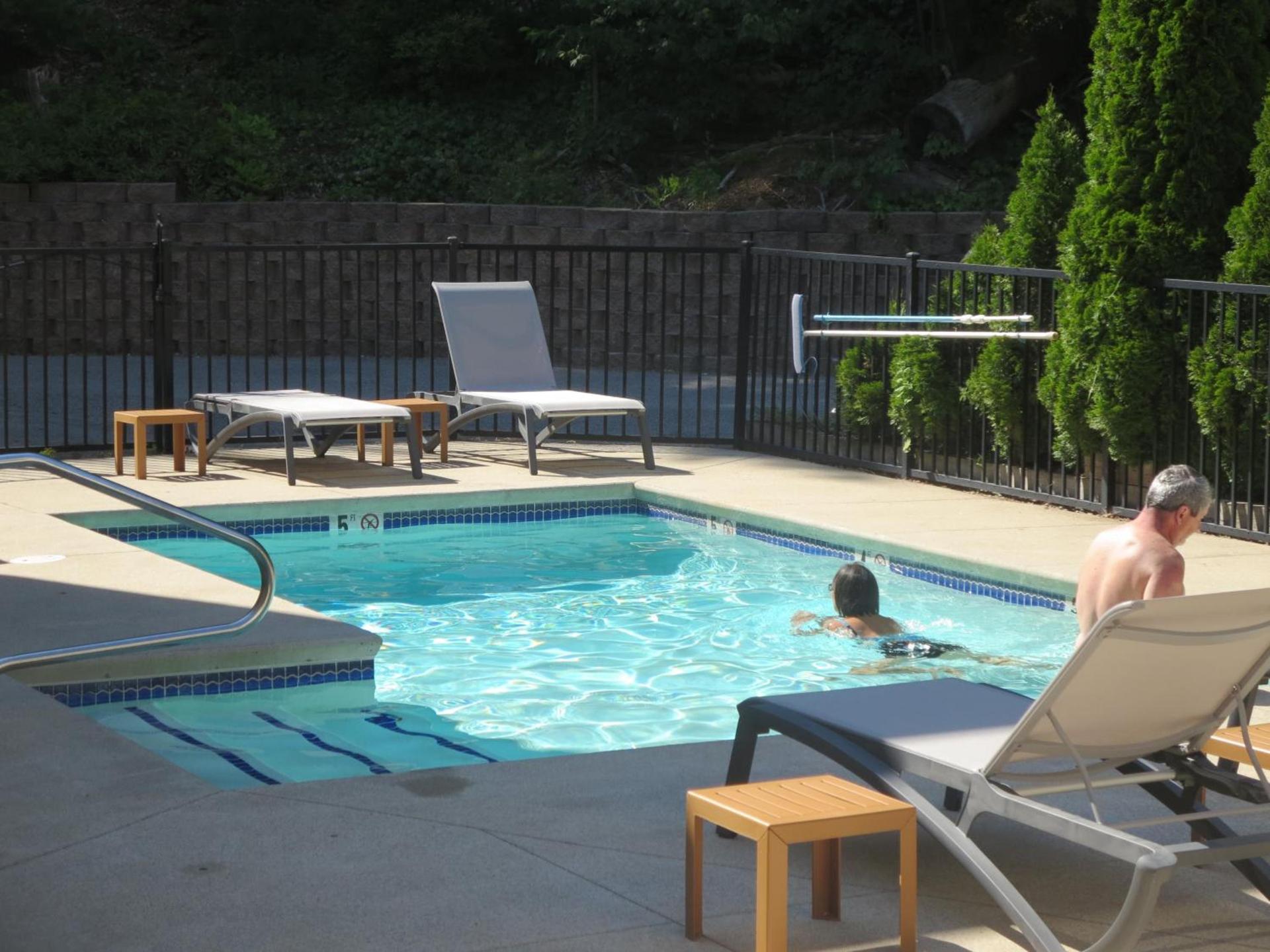 Admiral's Inn Resort photo 47