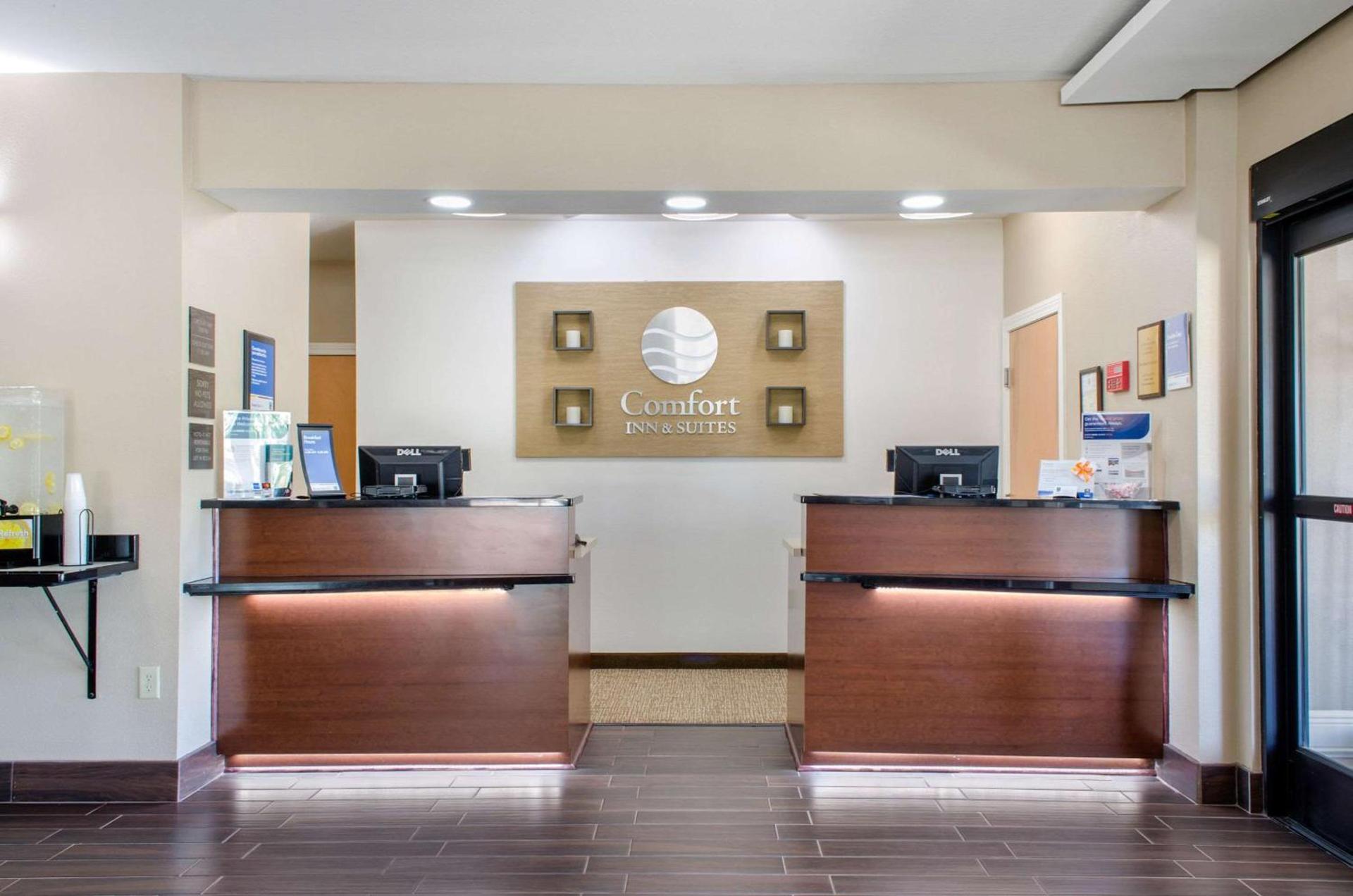 Comfort Inn & Suites Covington - Mandeville photo 5