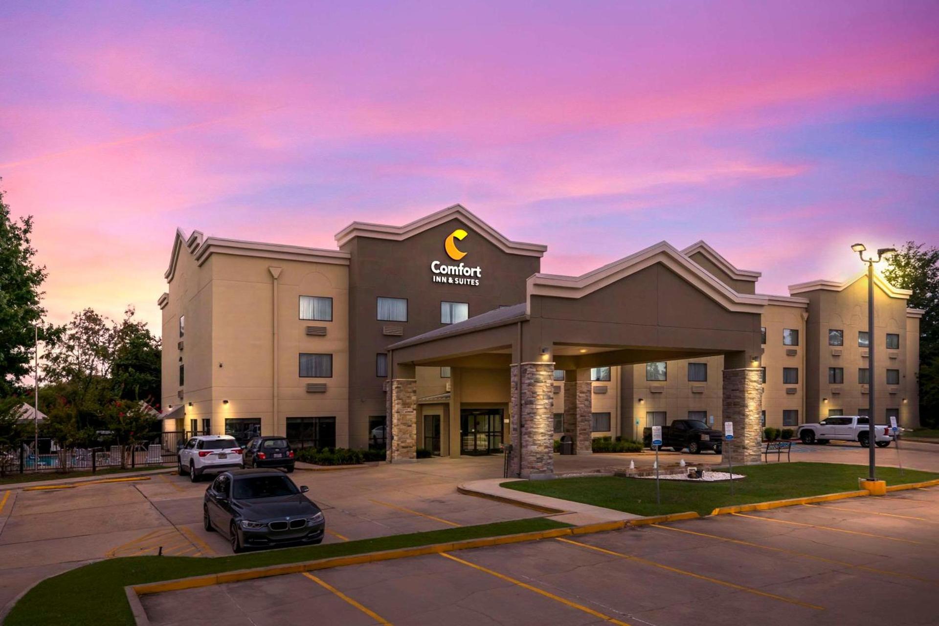 Comfort Inn & Suites Covington - Mandeville photo 3