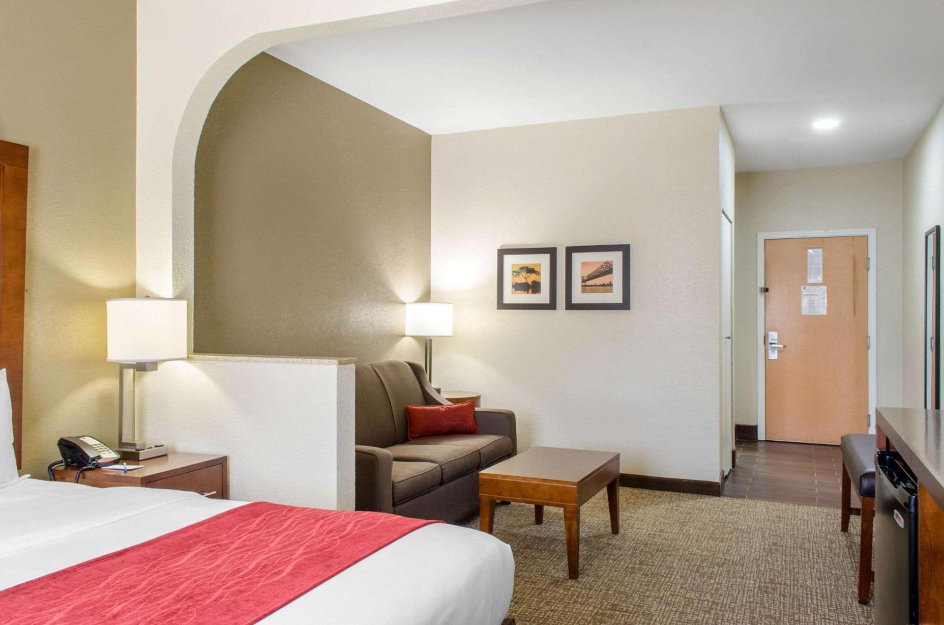 Comfort Inn & Suites Covington - Mandeville photo 33