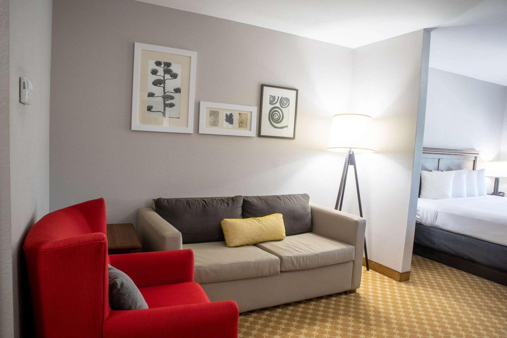 Country Inn & Suites by Radisson, Wilmington, NC photo 21