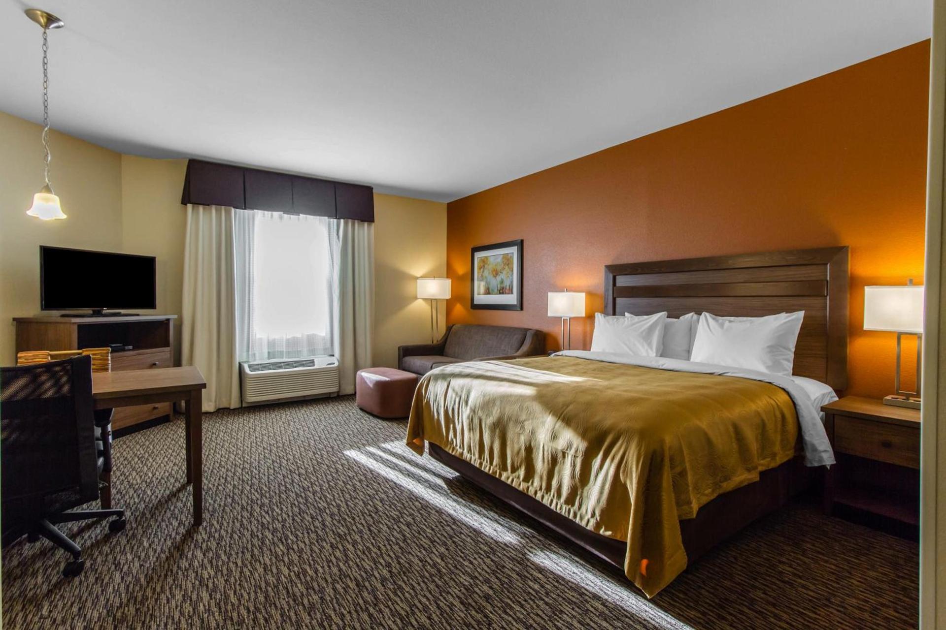 MainStay Suites Watford City - Event Center photo 25