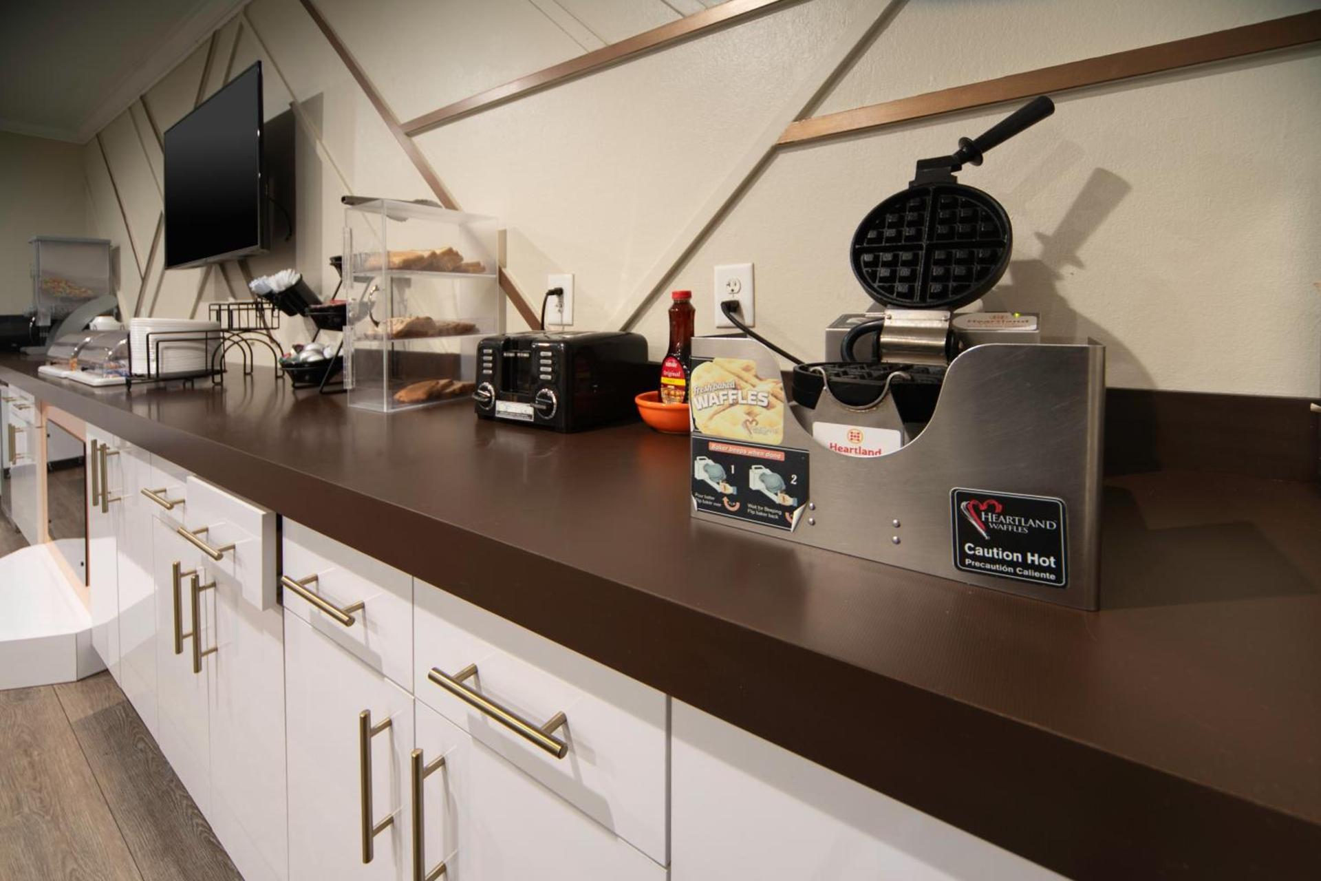 BridgePointe Advantage by BPhotels photo 12