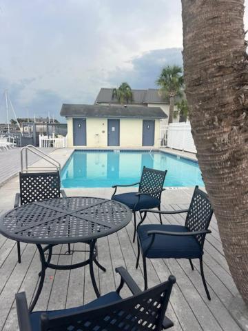 The Moorings Hotel and Marina of Carrabelle photo 12