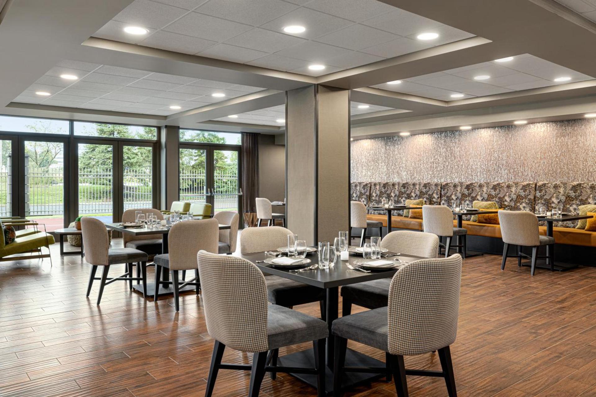 Four Points by Sheraton Columbus-Polaris photo 38