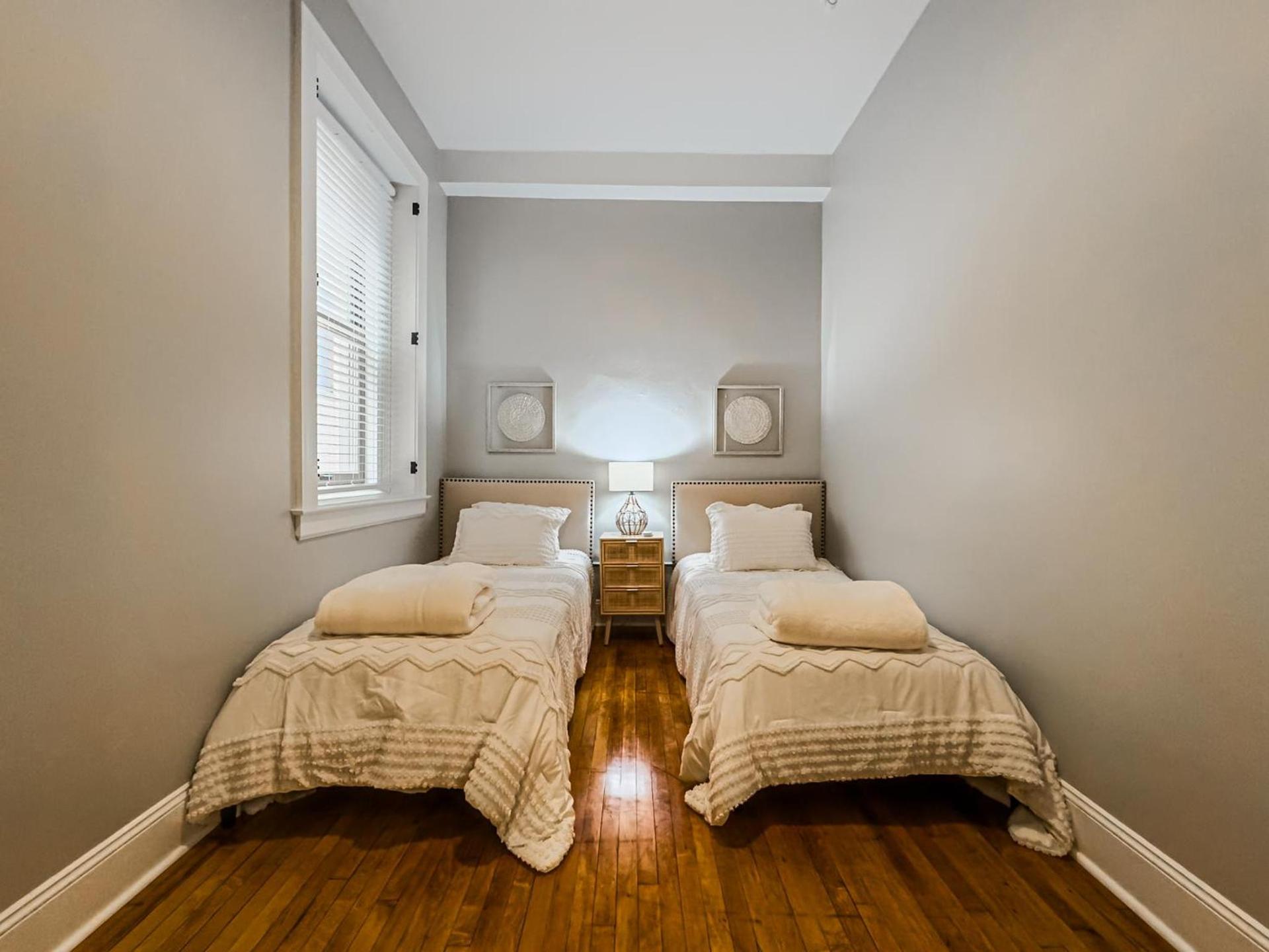 The Historic Lyric Presidential Suite photo 15