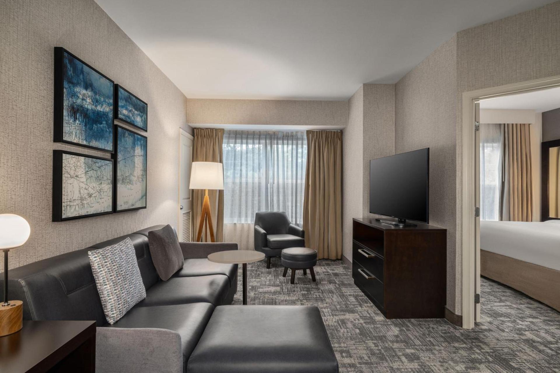 Residence Inn by Marriott Long Island Islip/Courthouse Complex photo 11