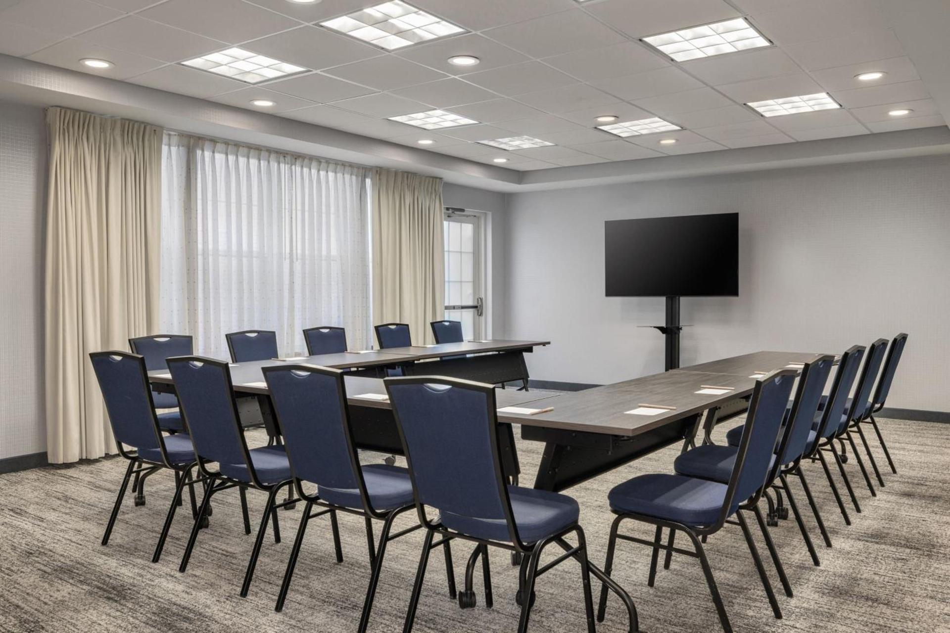 Residence Inn by Marriott Long Island Islip/Courthouse Complex photo 29