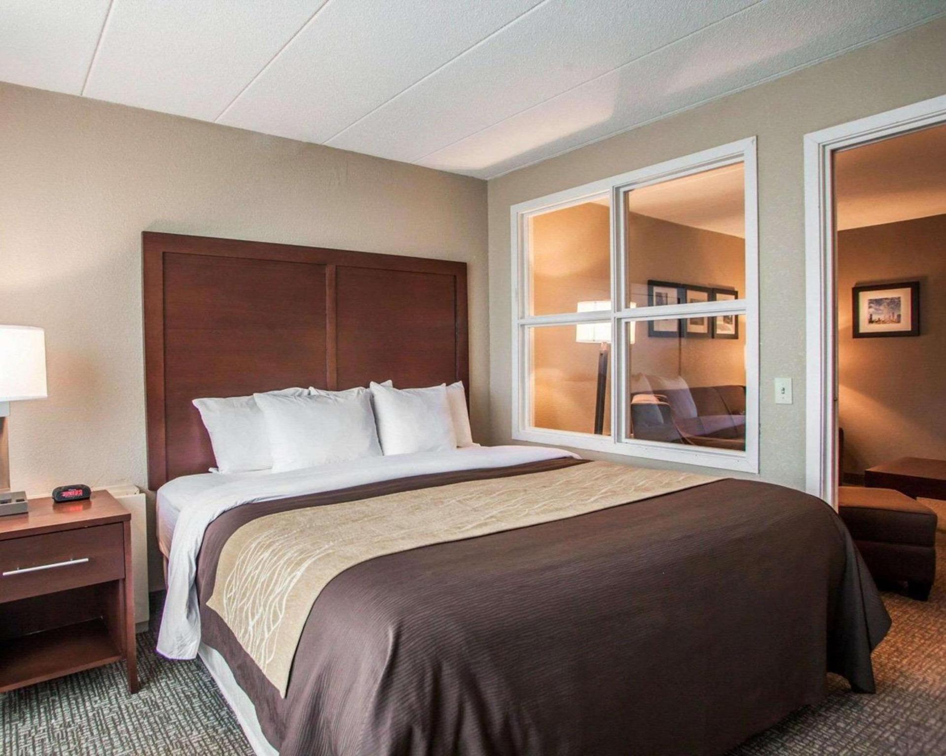Quality Inn & Suites Orland Park - Chicago photo 5