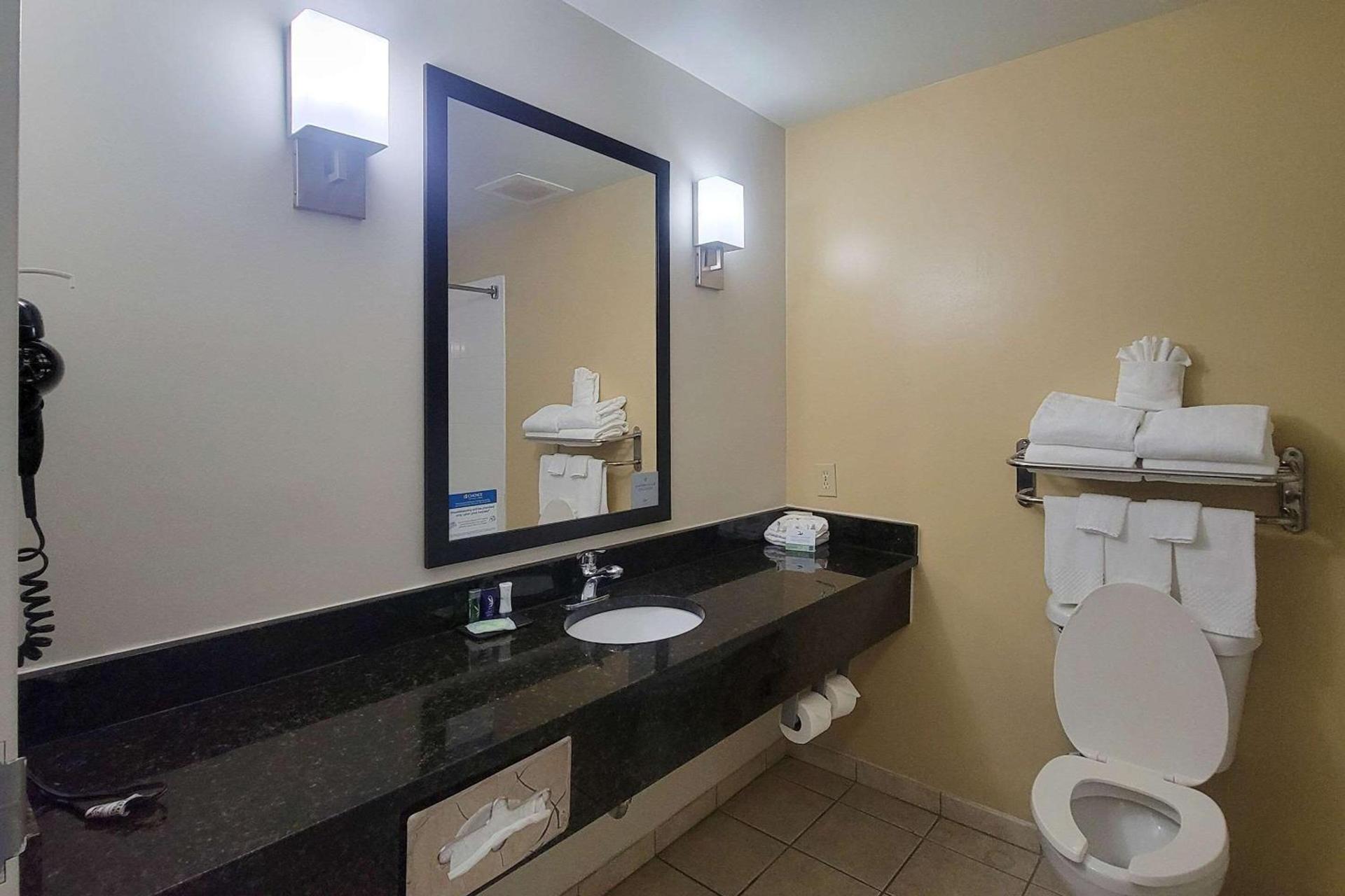 Garner Hotel Panama City Beach Northeast by IHG photo 9