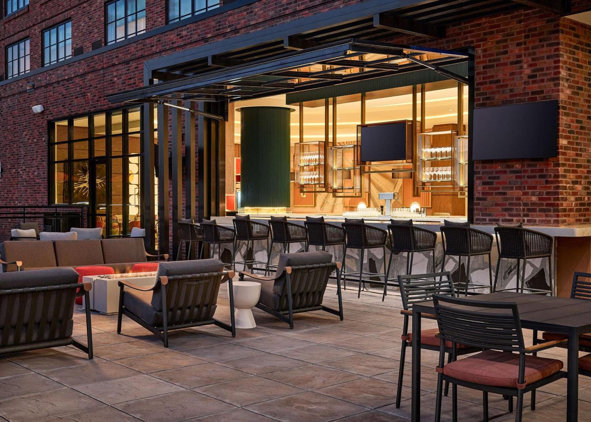 Lively Hotel On Oak Oklahoma City, Tapestry By Hilton photo 31