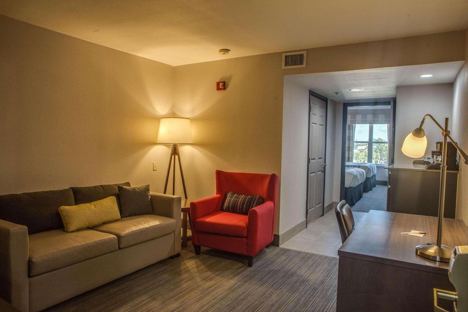 Country Inn & Suites by Radisson, Harlingen, TX photo 89