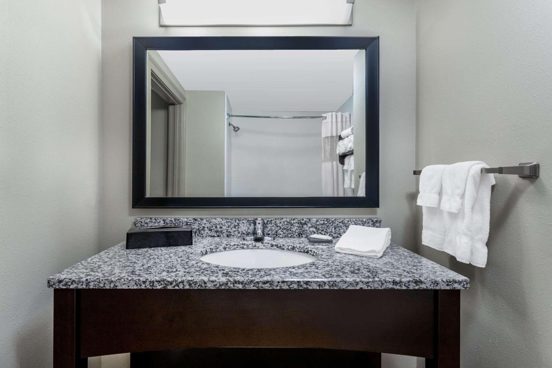 La Quinta by Wyndham Ocean City photo 16