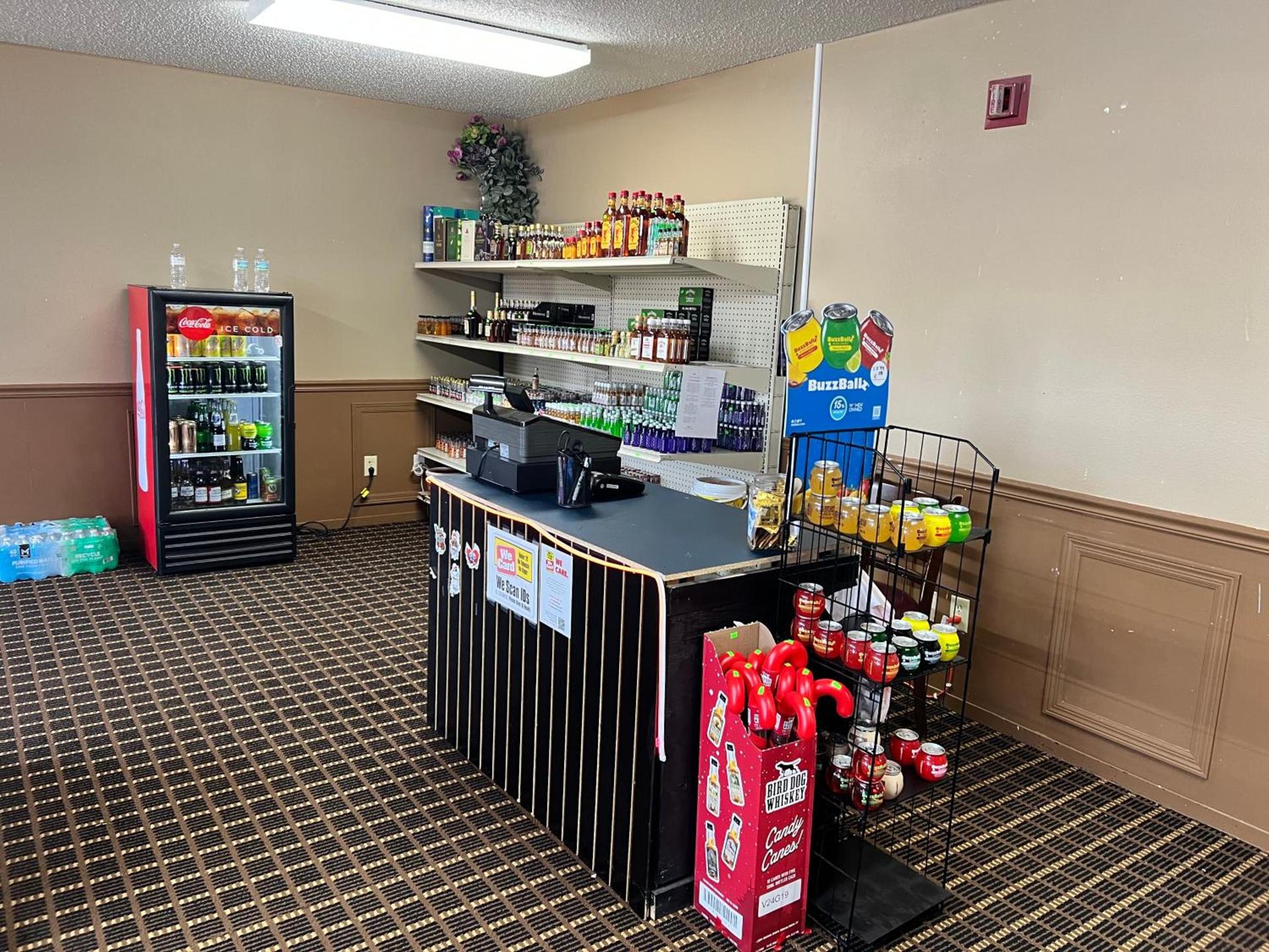 Designer Inn and Suites photo 53
