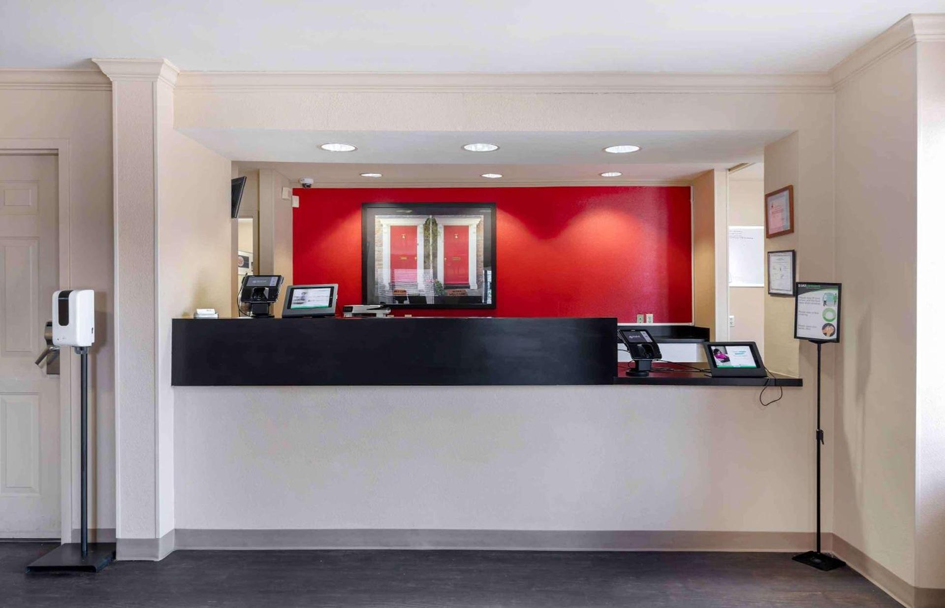 Extended Stay America Select Suites - Dallas - Farmers Branch photo 3