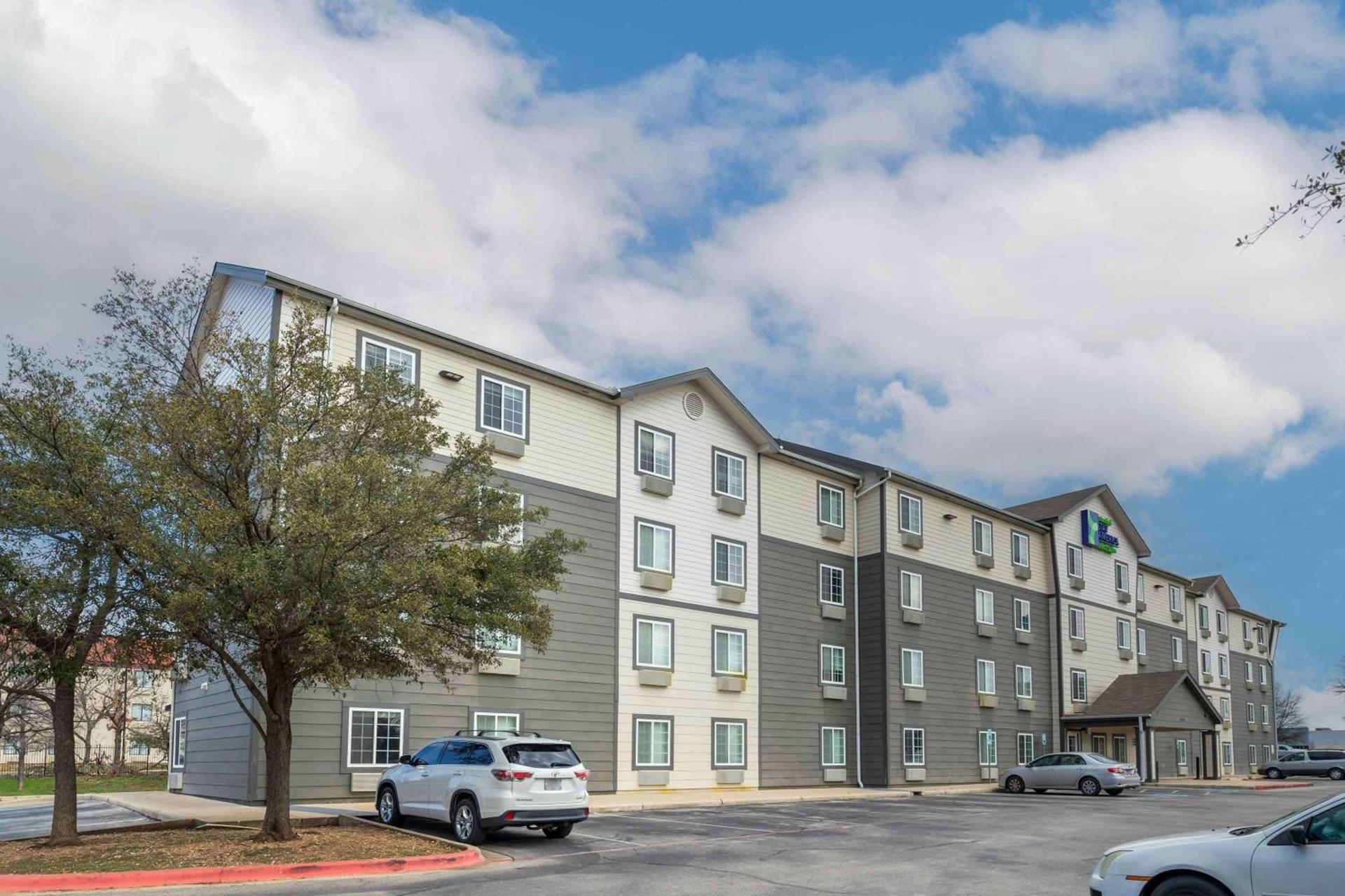 Extended Stay America Select Suites - Austin - Round Rock photo 2