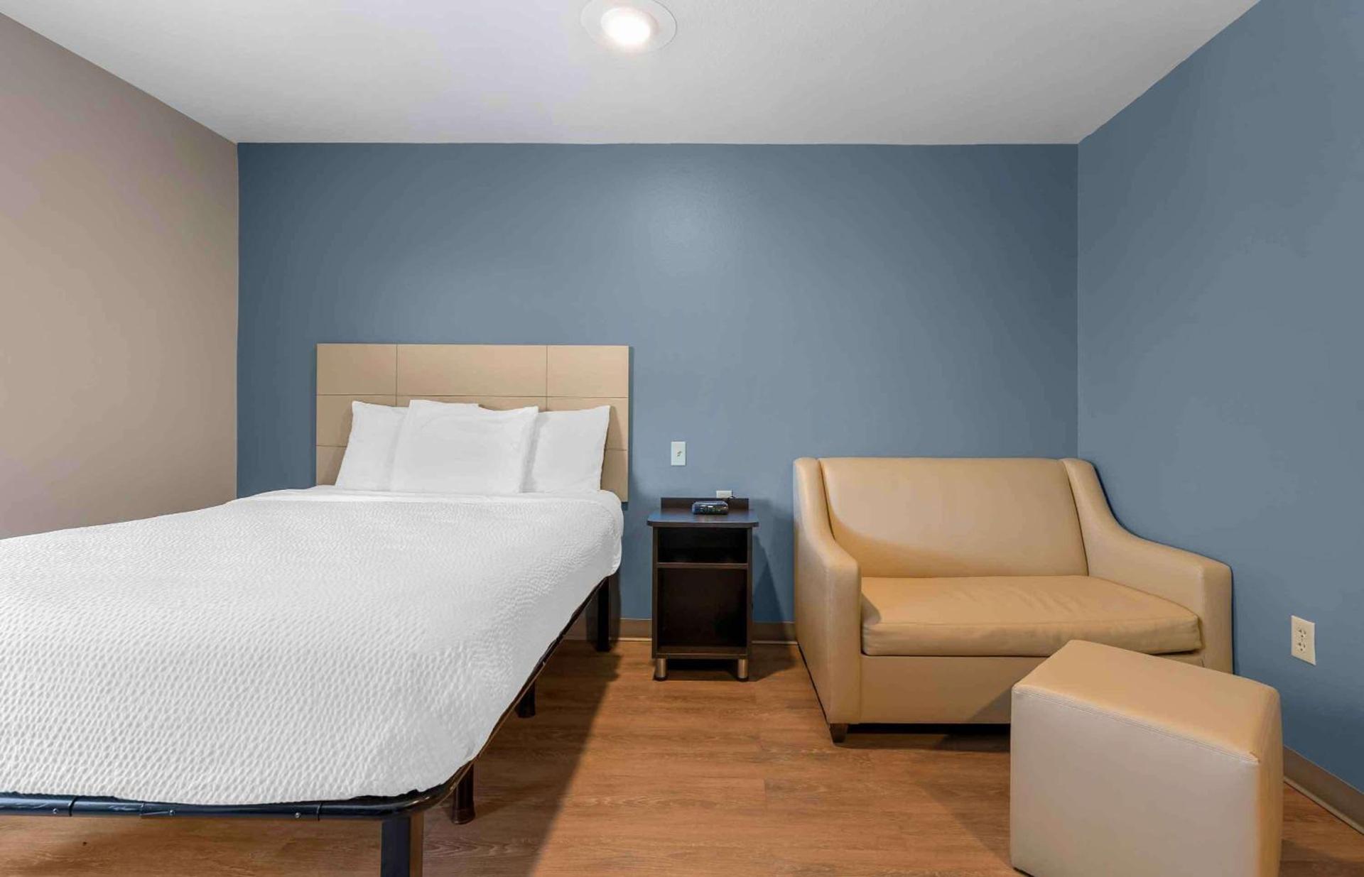 Extended Stay America Select Suites - Orlando - South photo 13