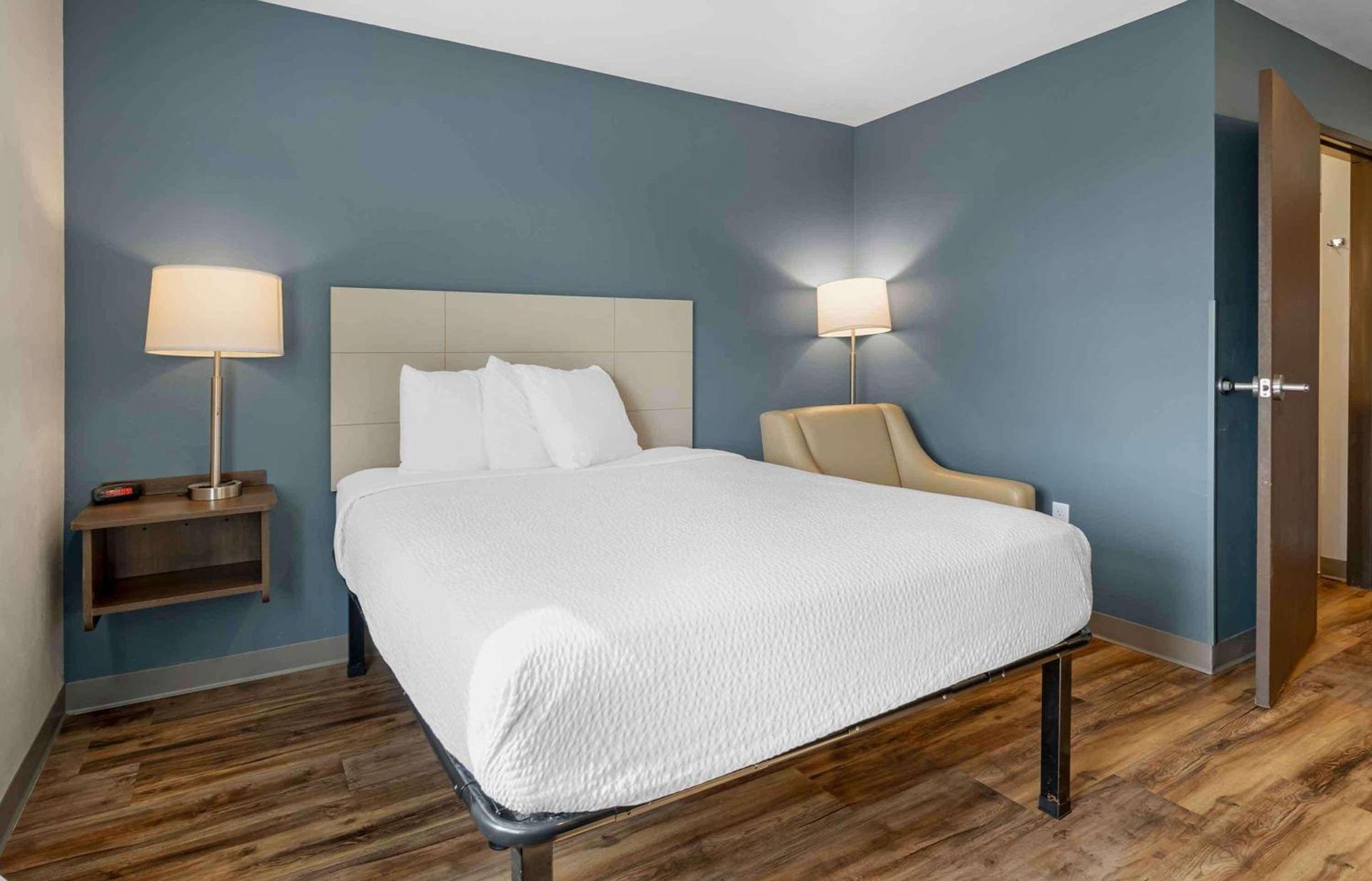 Extended Stay America Select Suites - Orlando - Airport photo 6