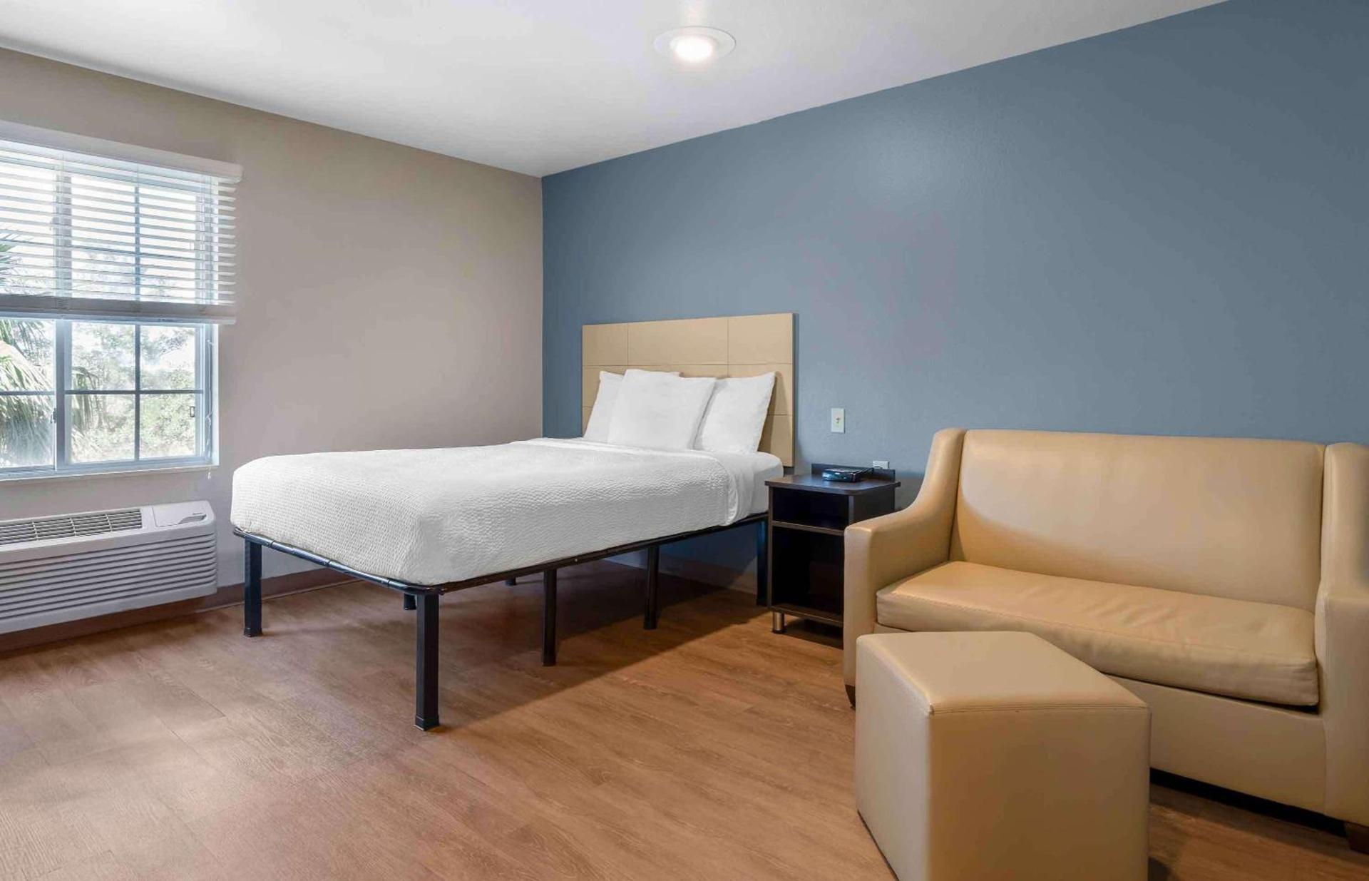 Extended Stay America Select Suites - Orlando - South photo 14
