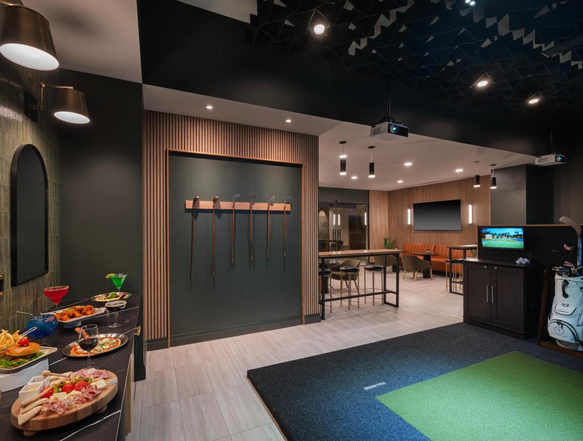 Hilton Indianapolis Hotel & Suites photo 62