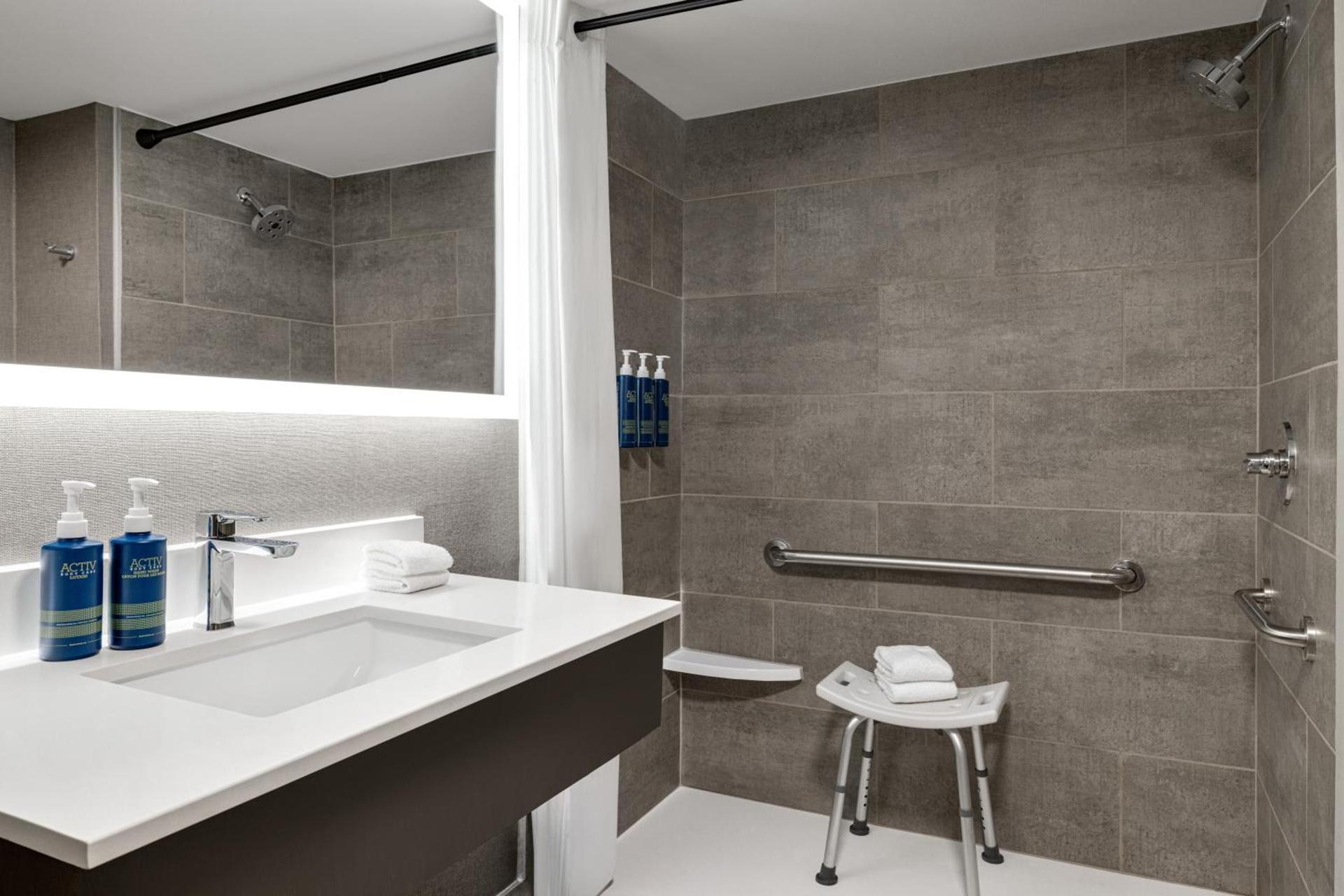 Four Points by Sheraton Columbus-Polaris photo 31