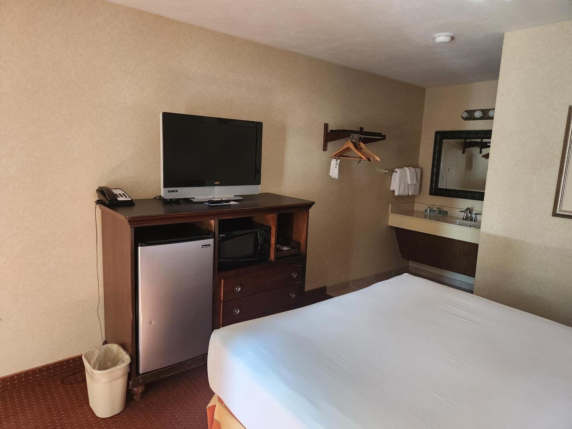 Suburban Studios Branson On The Strip photo 83