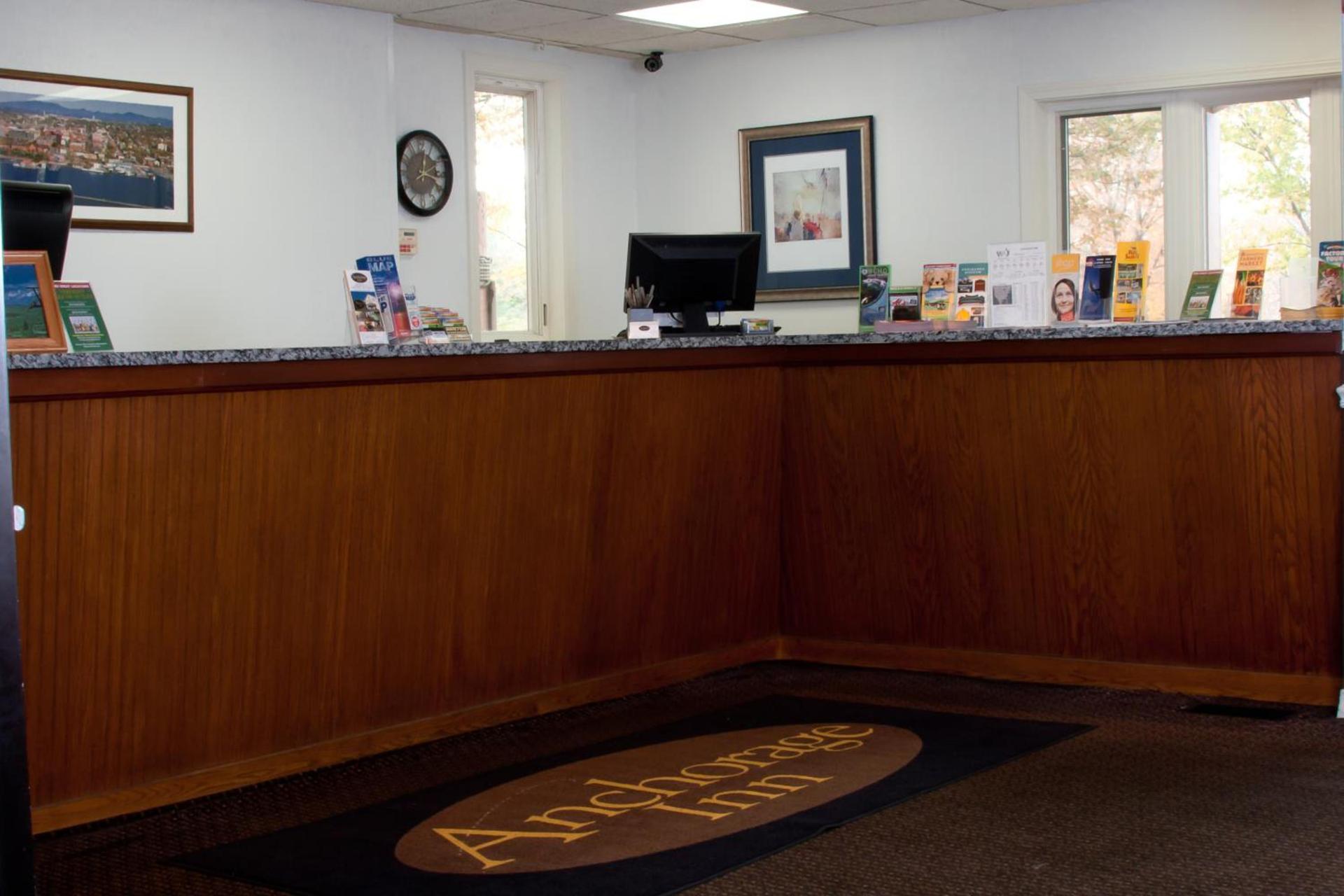 Anchorage Inn Burlington photo 4