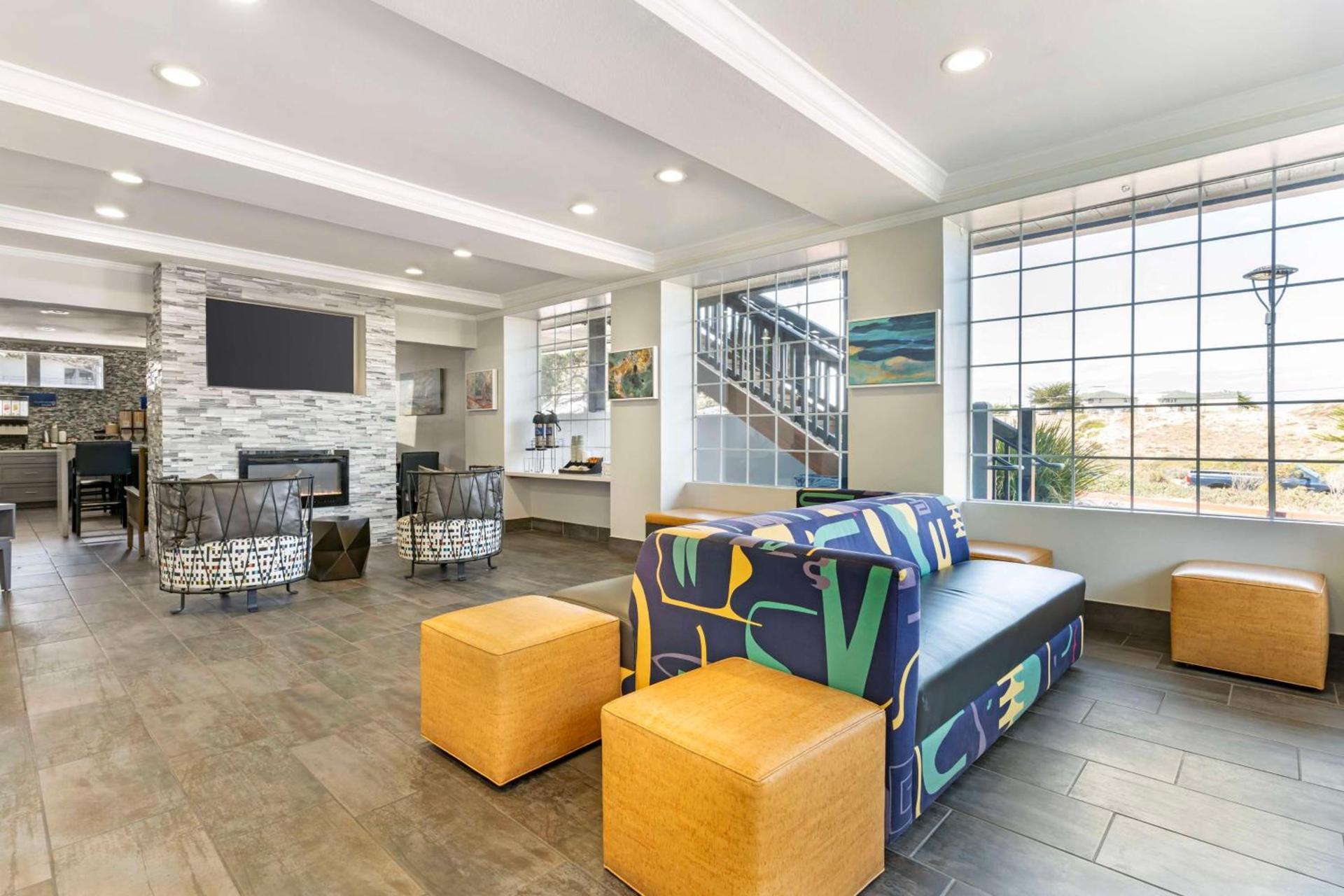 Best Western Marina State Beach photo 28