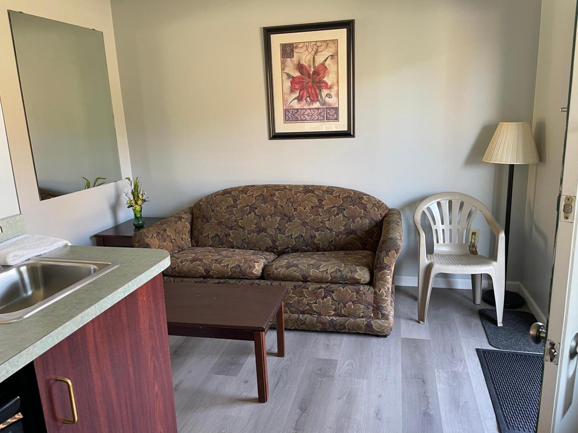 Perry-O Inn & Suites photo 32