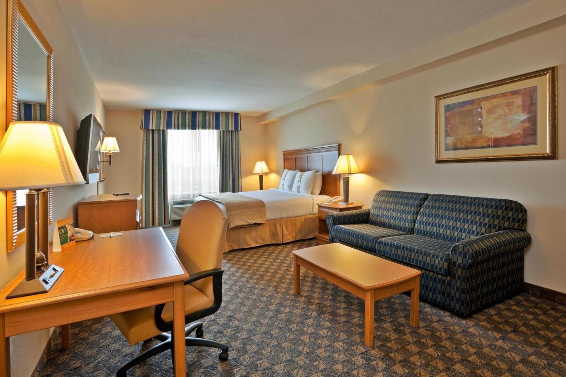 Holiday Inn Valdosta Conference Center by IHG photo 77