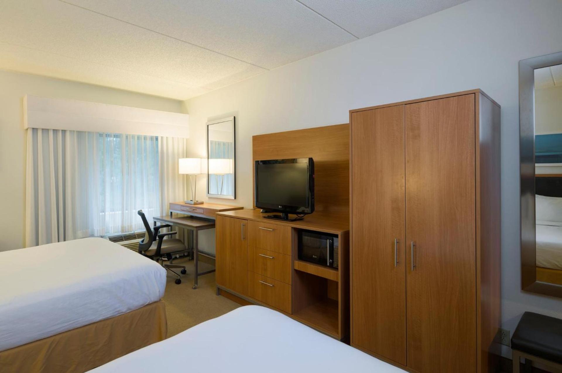 Holiday Inn Express Hershey-Harrisburg Area by IHG photo 88
