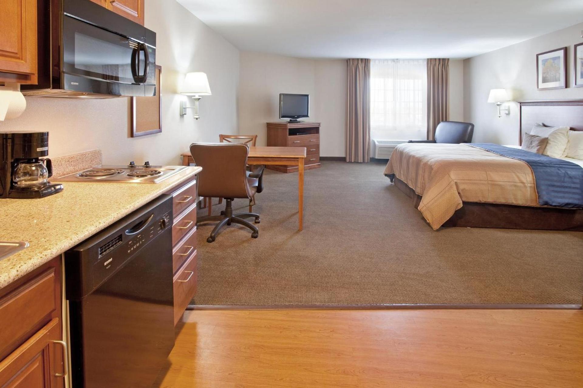 Candlewood Suites Roswell by IHG photo 24
