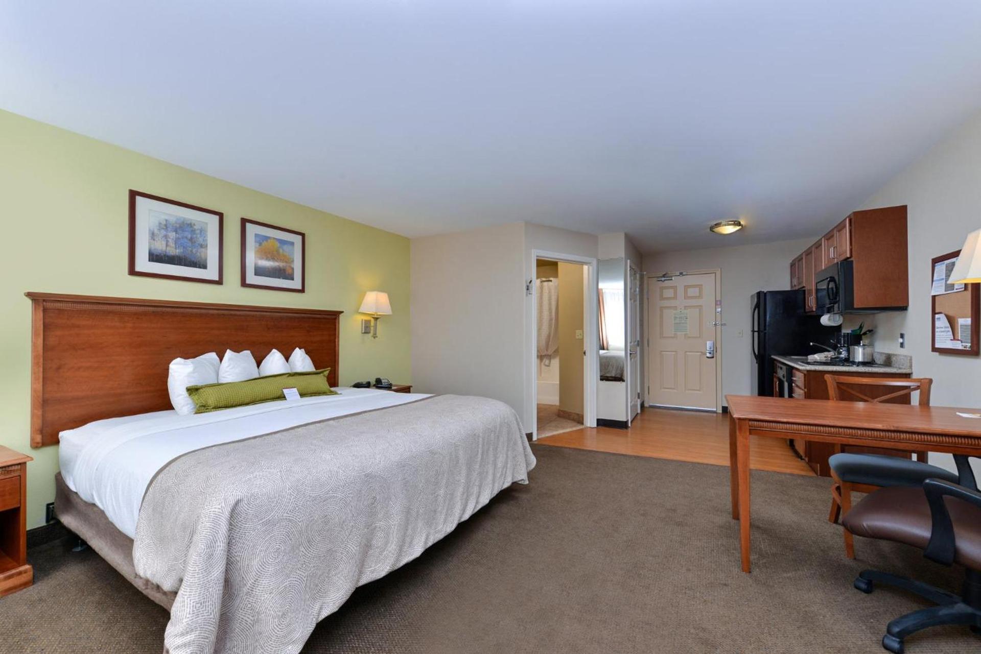 Candlewood Suites Roswell by IHG photo 25